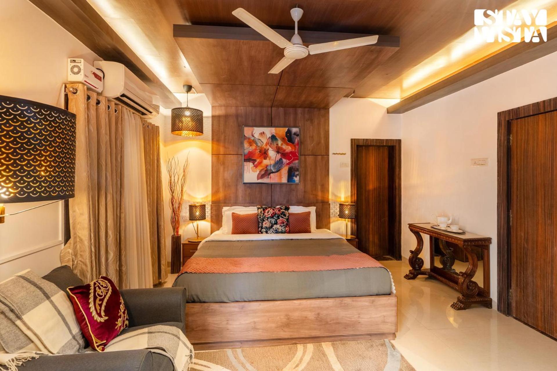 Villa Stayvista's Grace & Light - Hill-view With Outdoor Pool, Terrace & Games