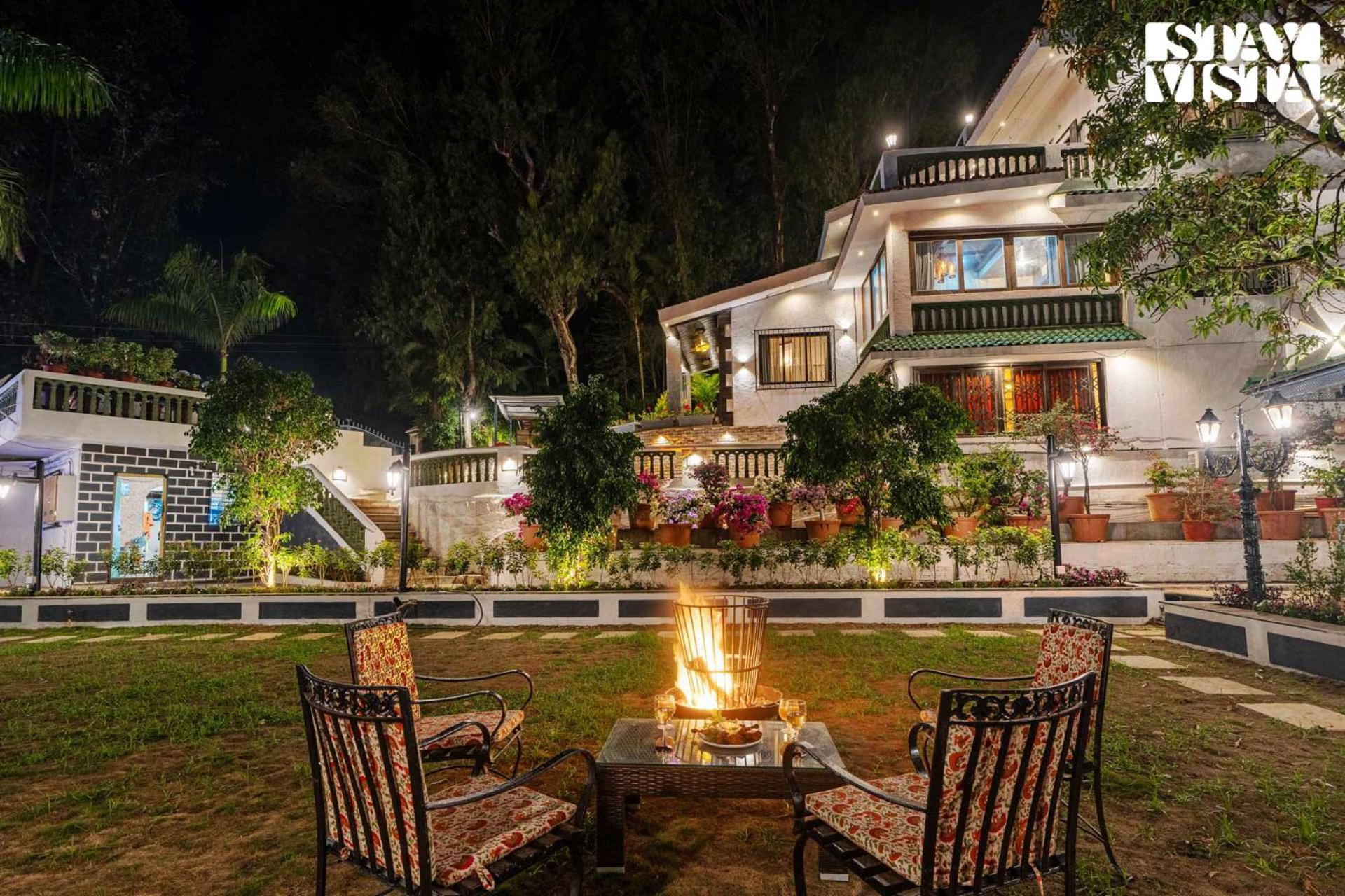 Stayvista's Grace & Light - Hill-view With Outdoor Pool, Terrace & Games