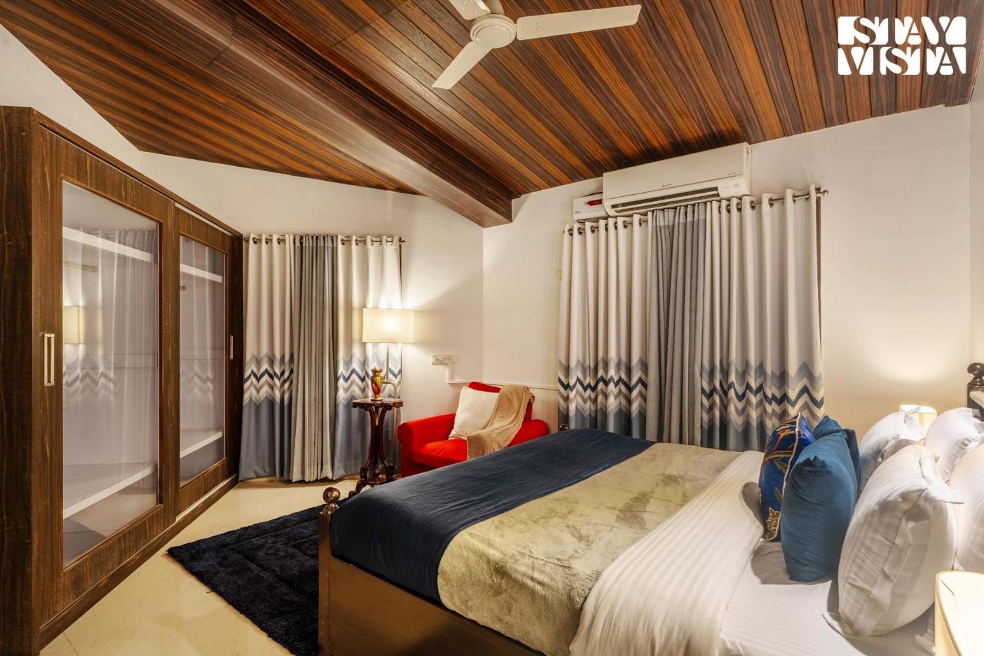Stayvista's Grace & Light - Hill-view With Outdoor Pool, Terrace & Games Villa *