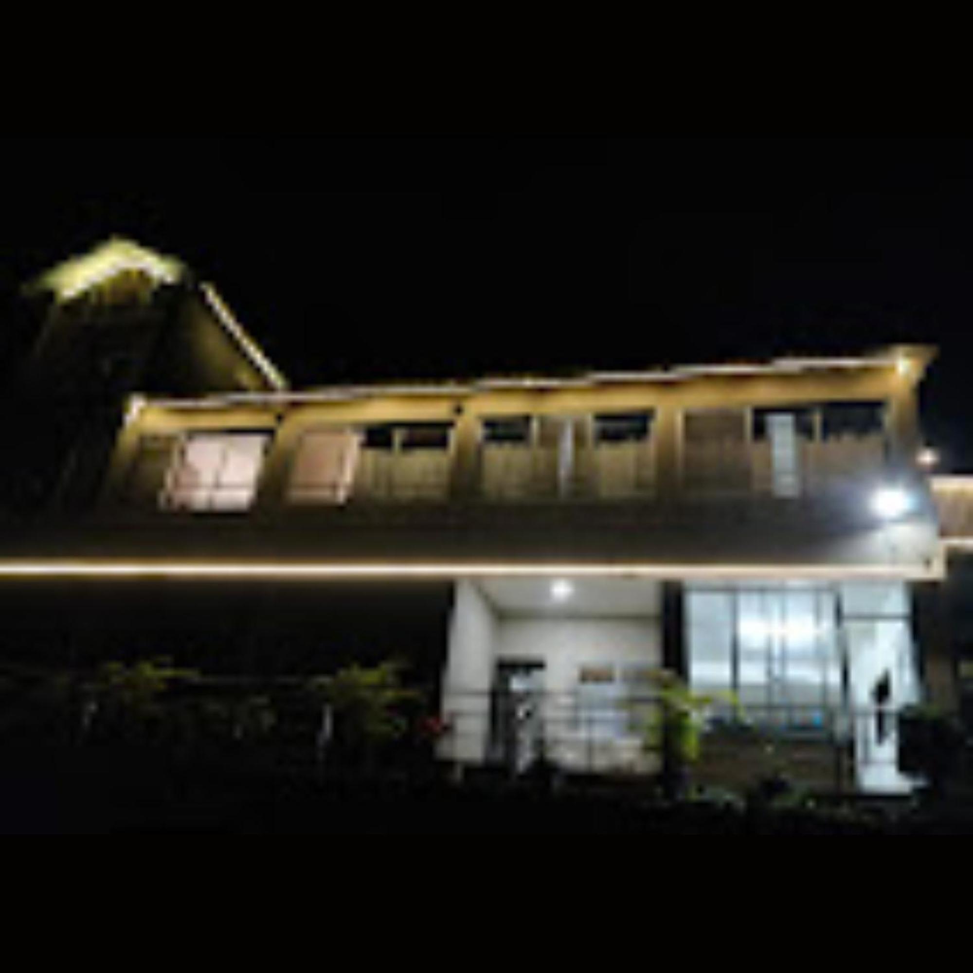 Hotel Strawberry County Panchgani