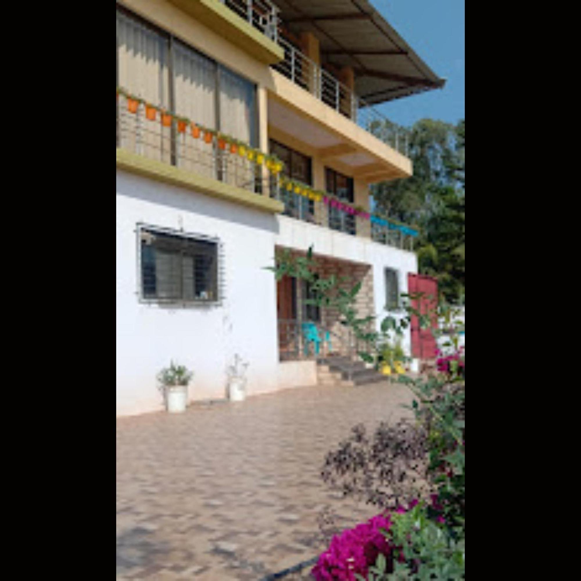 Strawberry County Hotel Panchgani