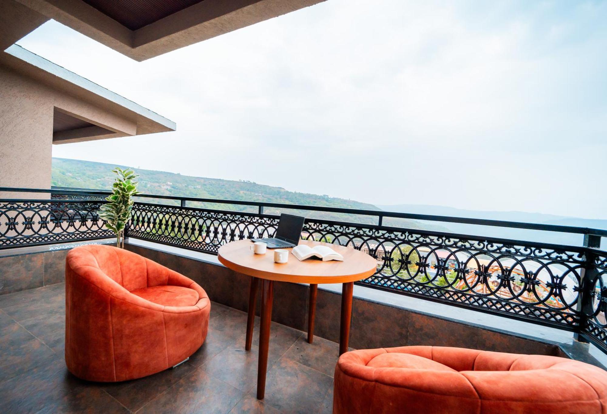 Ghatjai Mansion2 * Panchgani