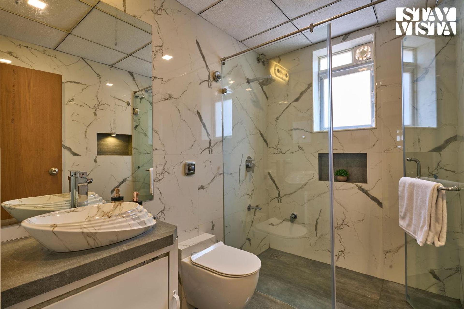 Villa Elegant Escapes With Swimming Pool, Lawn & Bonfire At By Stayvista *