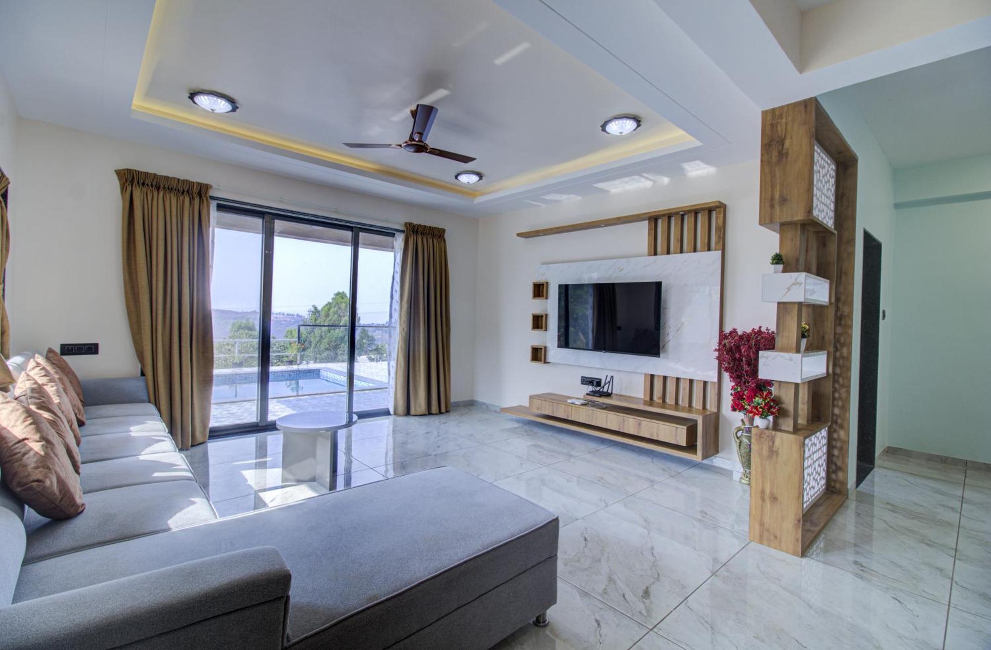 Villa Neelachal By Rootstays