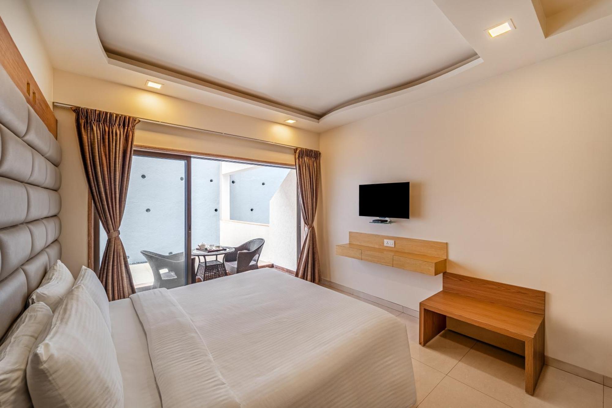 Resort Sterling 3*