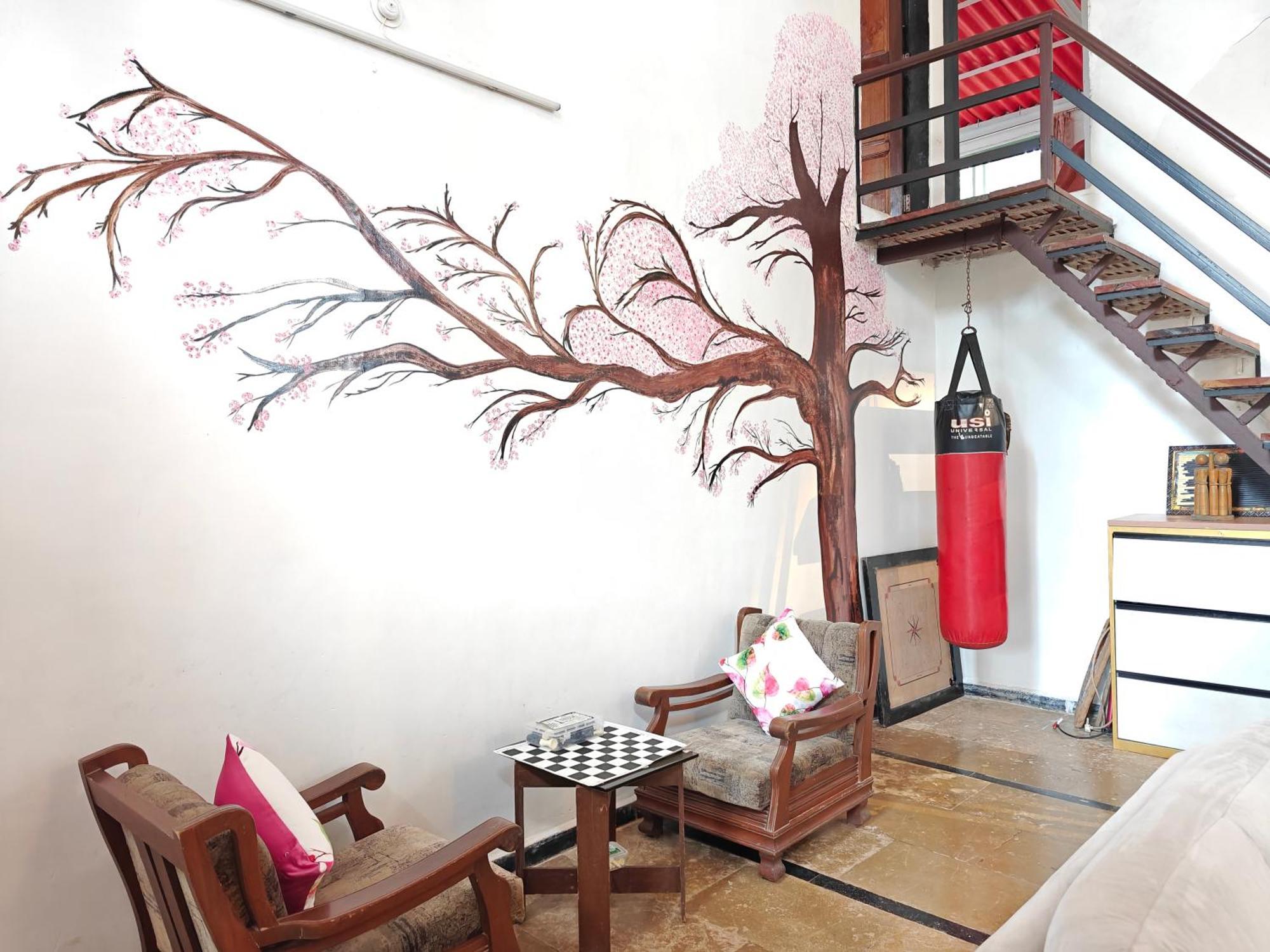 Tabletop Boutique Resort