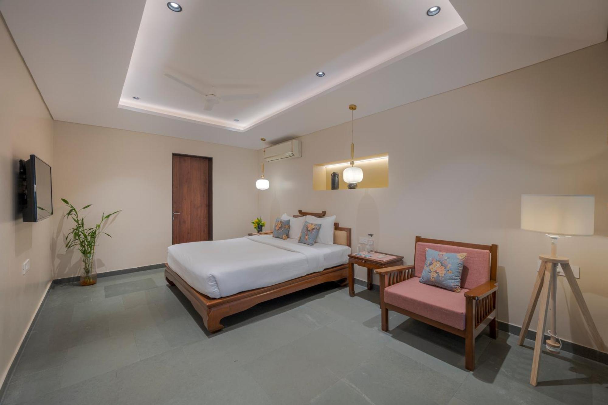 Saffronstays Red Brick House, - Rustic With Huge Lawn And Terrace Villa *