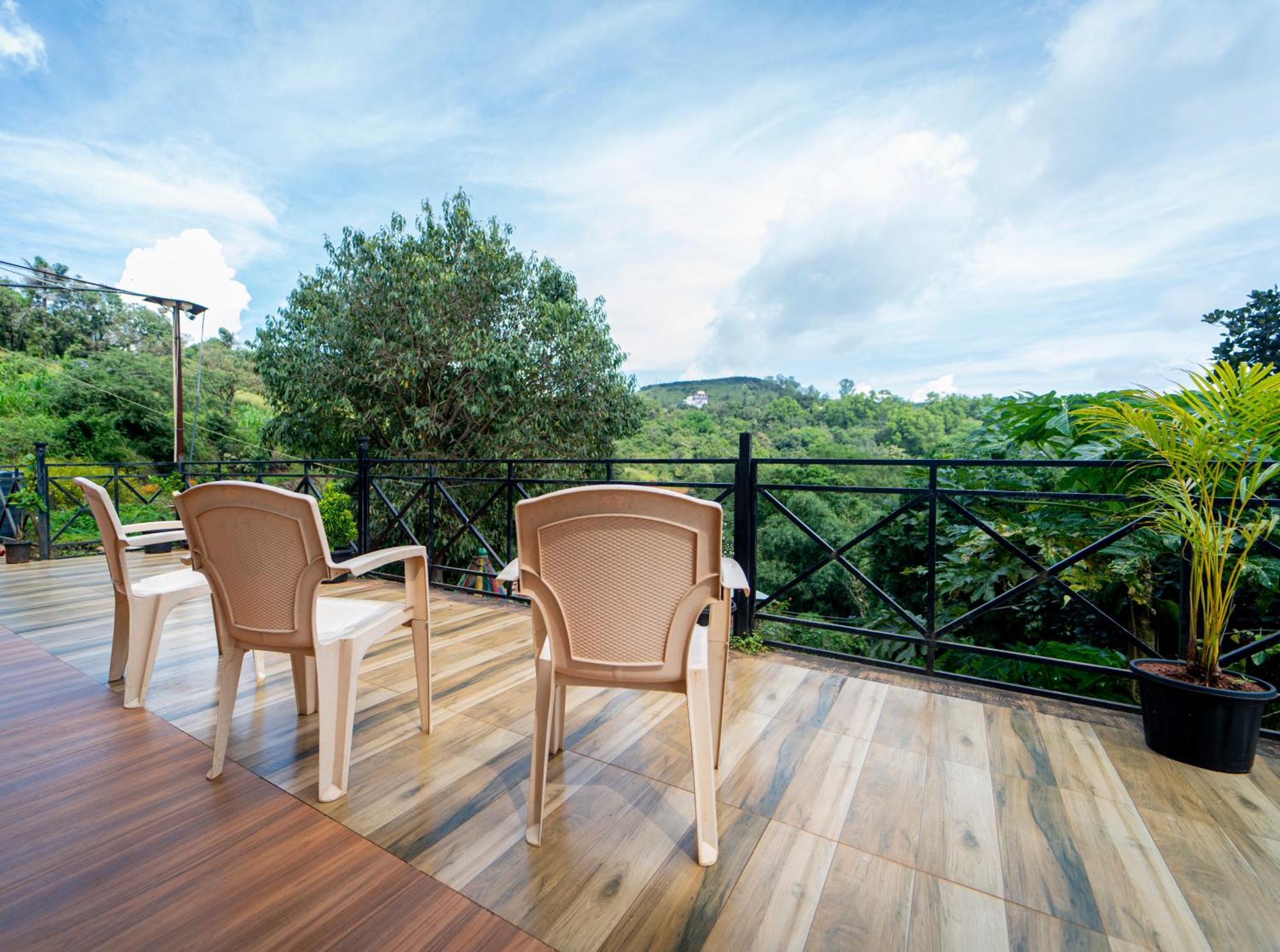 X Western Hills Panchagani Bed & Breakfast *