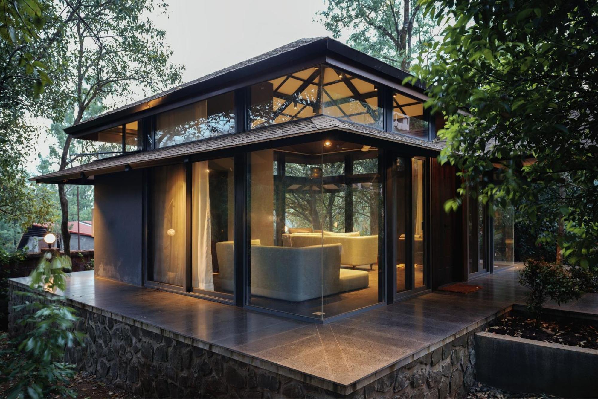 Villa Saffronstays The Glasshouse, - Beautiful Glass For Couples *