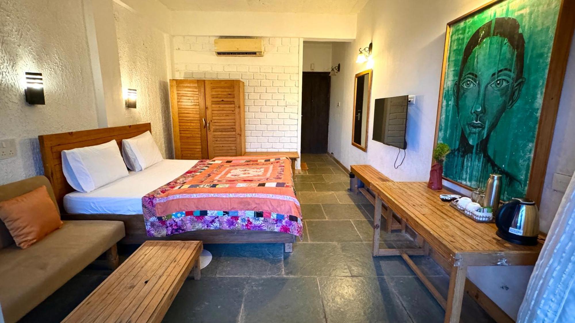 Hotel Terra On A Hill 3*
