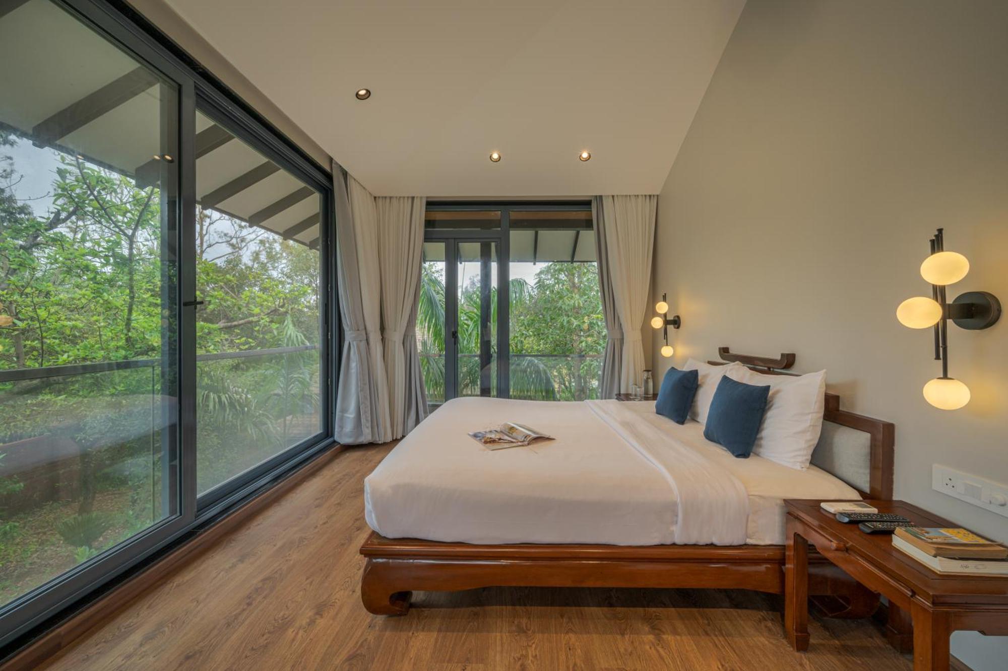 Saffronstays The Glass Grove * Panchgani