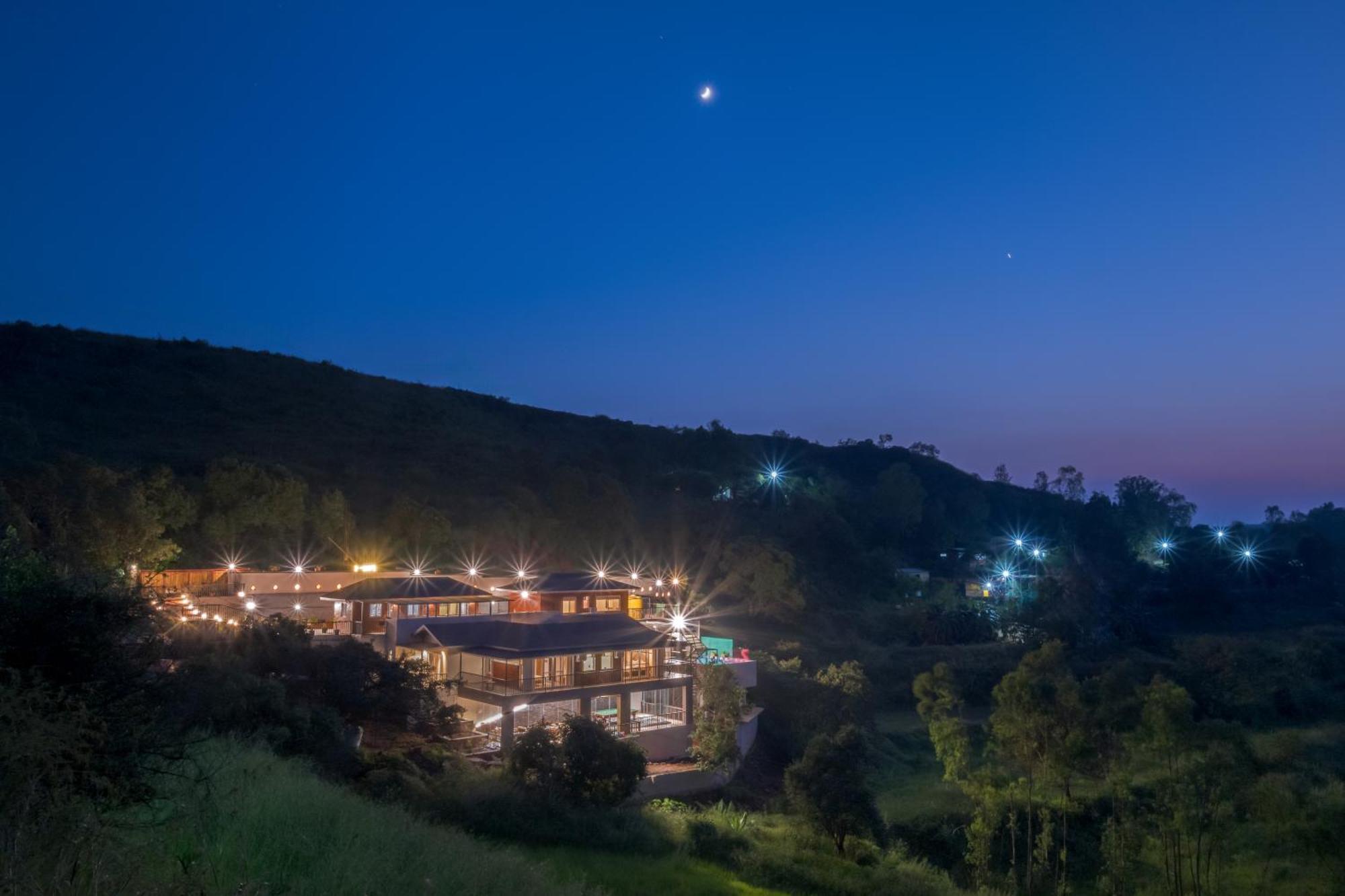 Saffronstays Skyfall * Panchgani