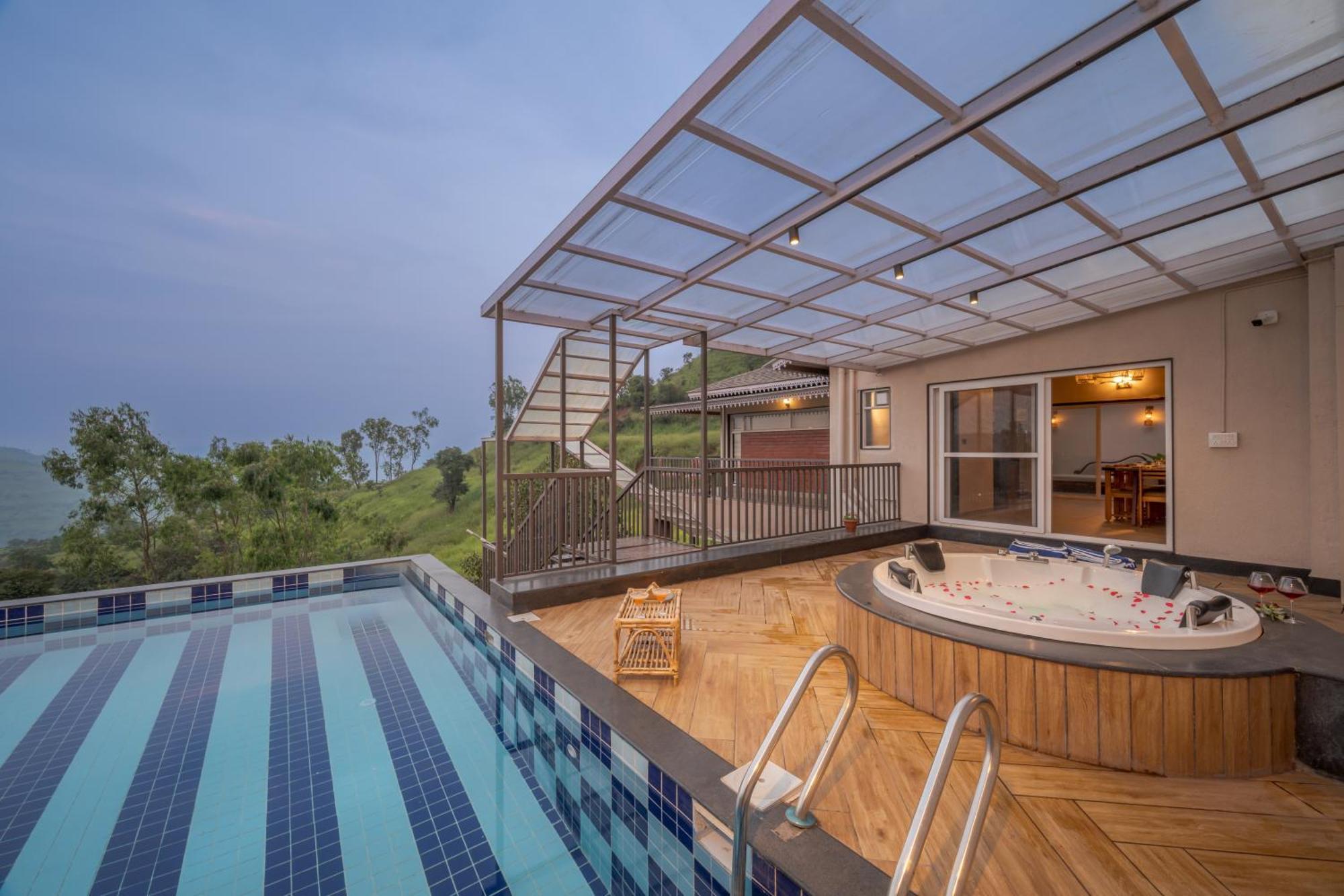 Saffronstays Skyfall *