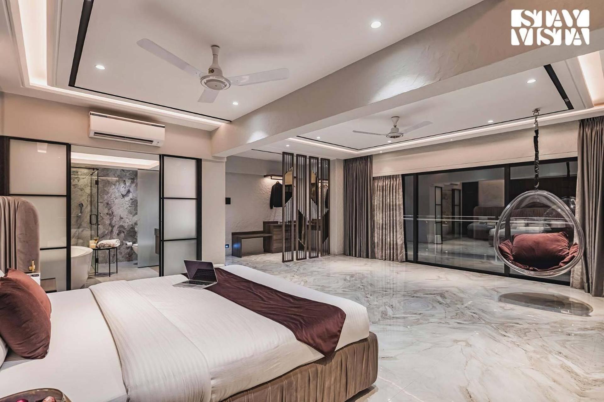 Villa Stayvista At Grande Prima - Pool, Theatre & Bbq Panchgani