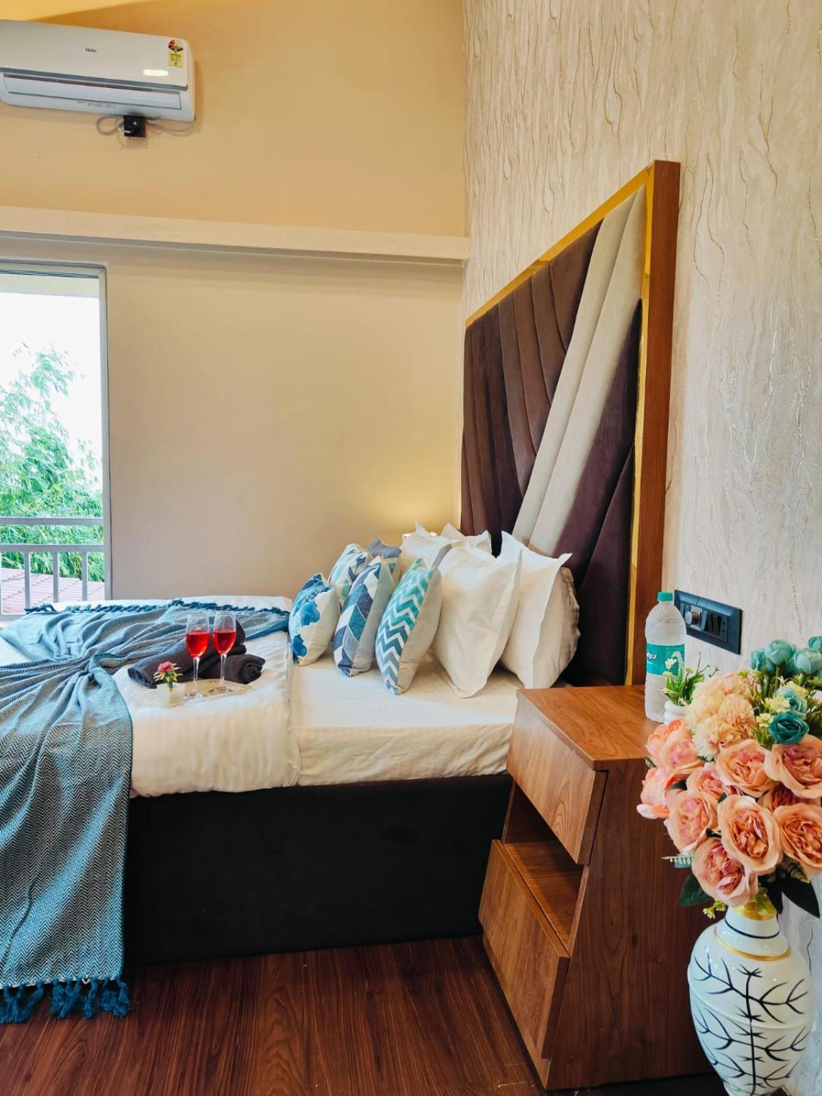 Lifeline Villas - Mirage Valley View Luxurious Villa With Table Land View * Panchgani