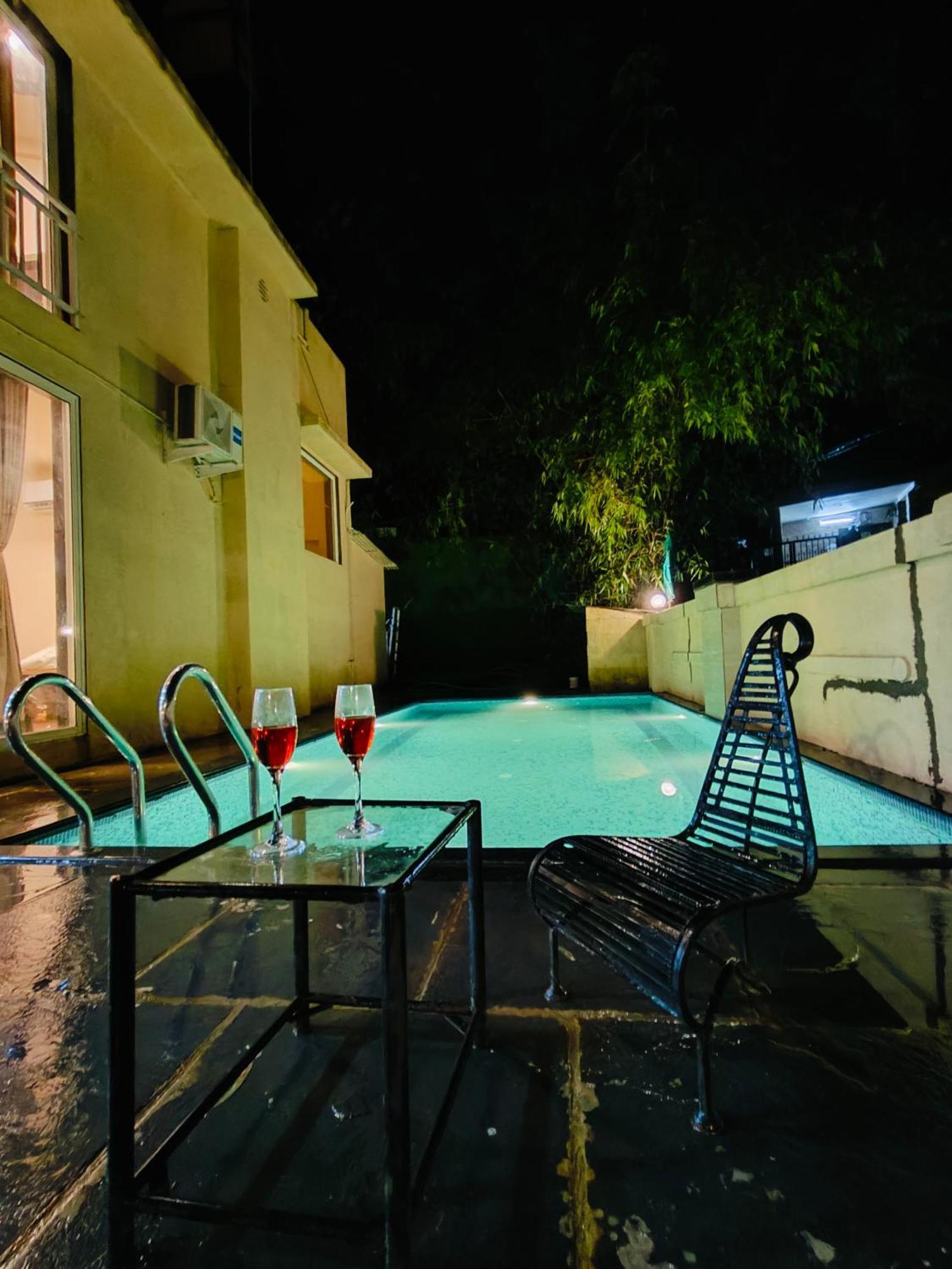 Villa Lifeline Villas - Mirage Valley View Luxurious Villa With Table Land View Panchgani