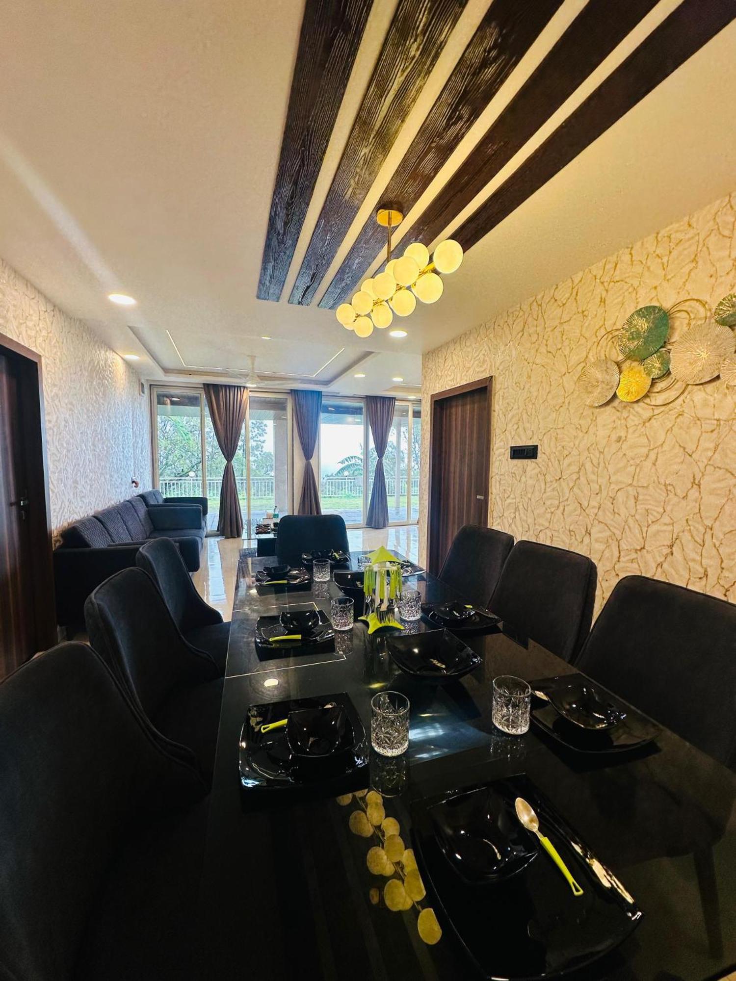 Lifeline Villas - Mirage Valley View Luxurious Villa With Table Land View