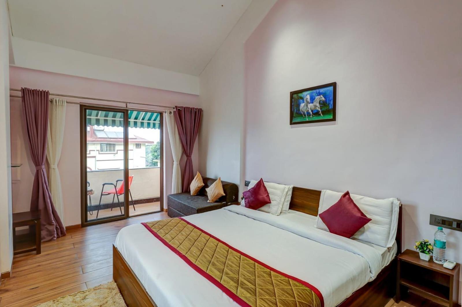Hidden Paradise Hotel *