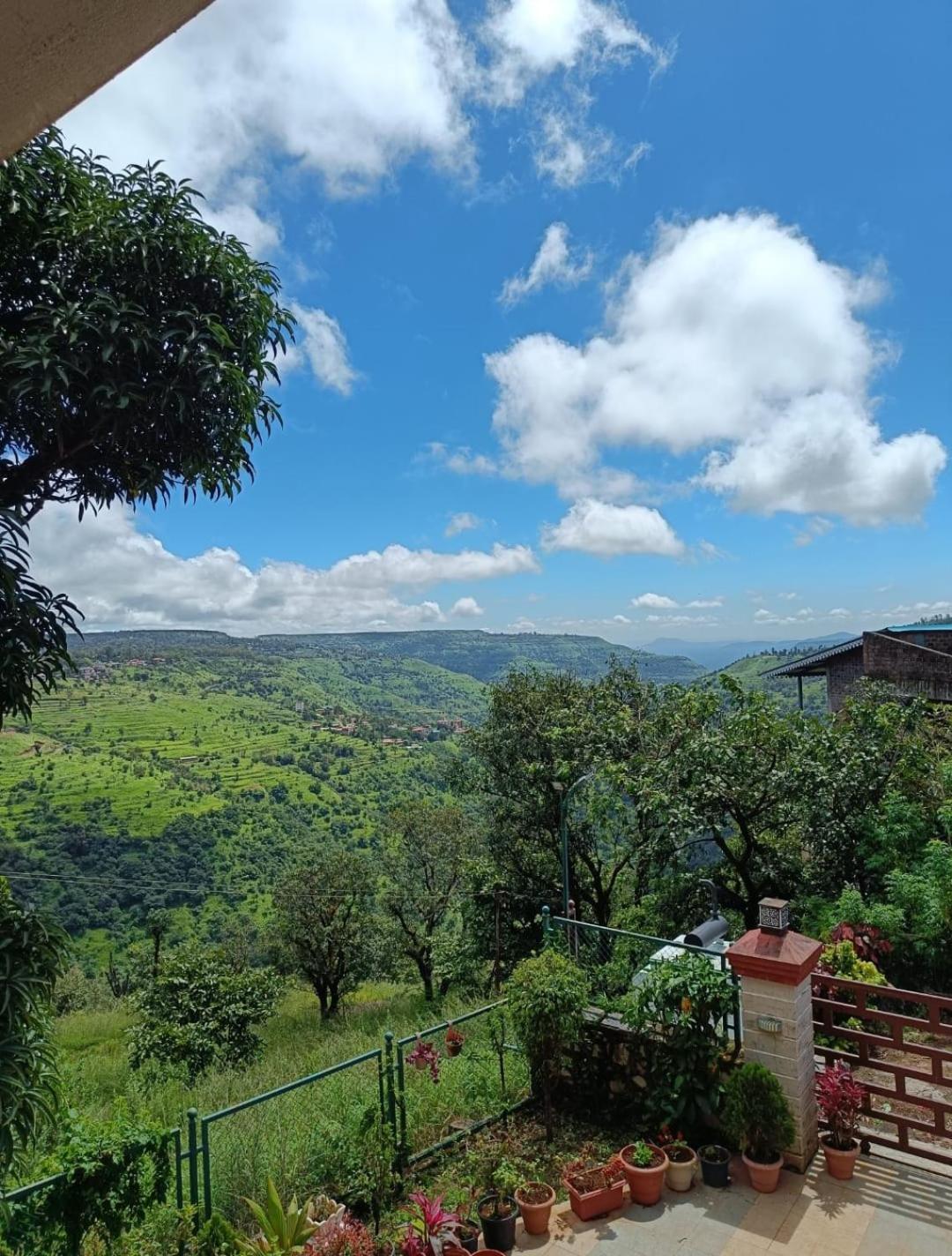 Gold Nest Valley View 3bhk *