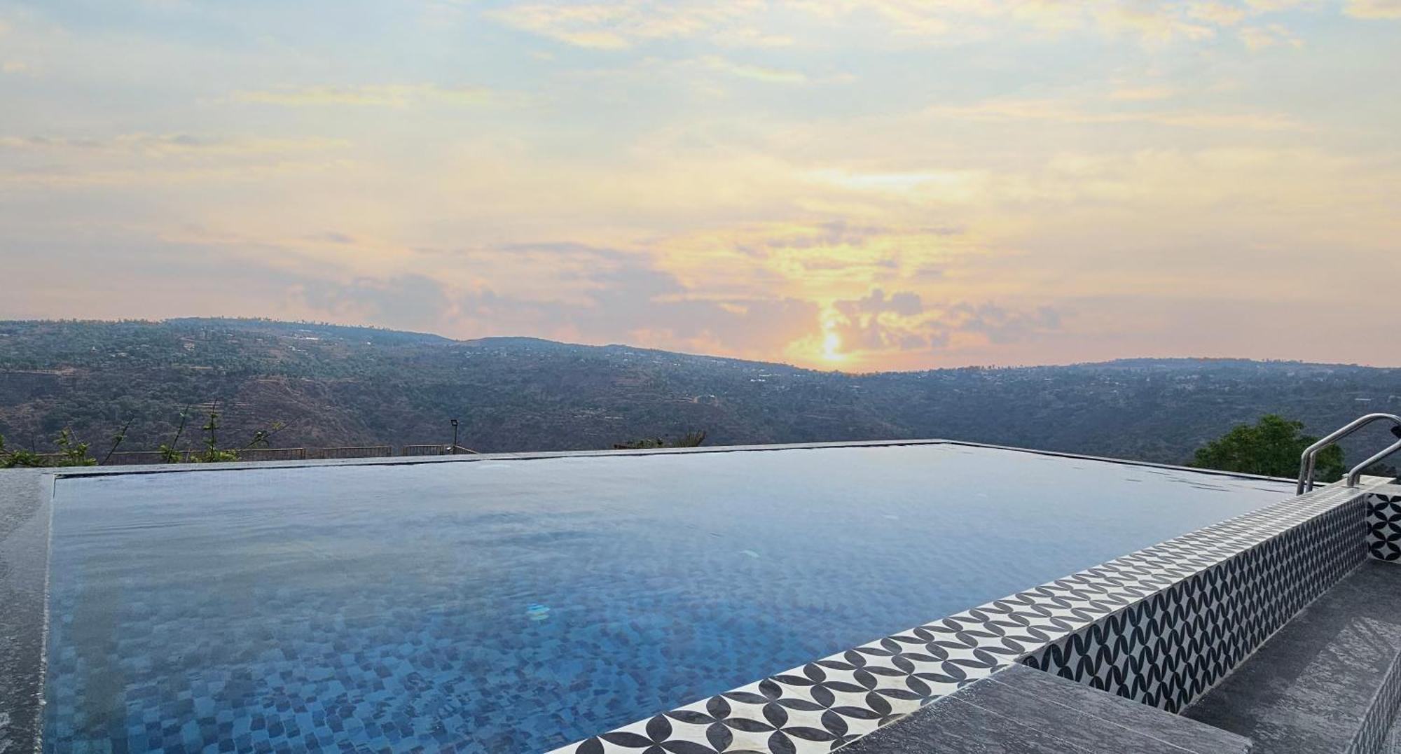 The Edge By Hillstaytion Villa *
