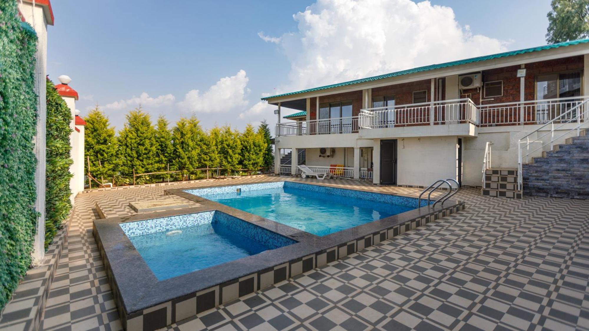 Serene Paradise 9 Bhk Villa *