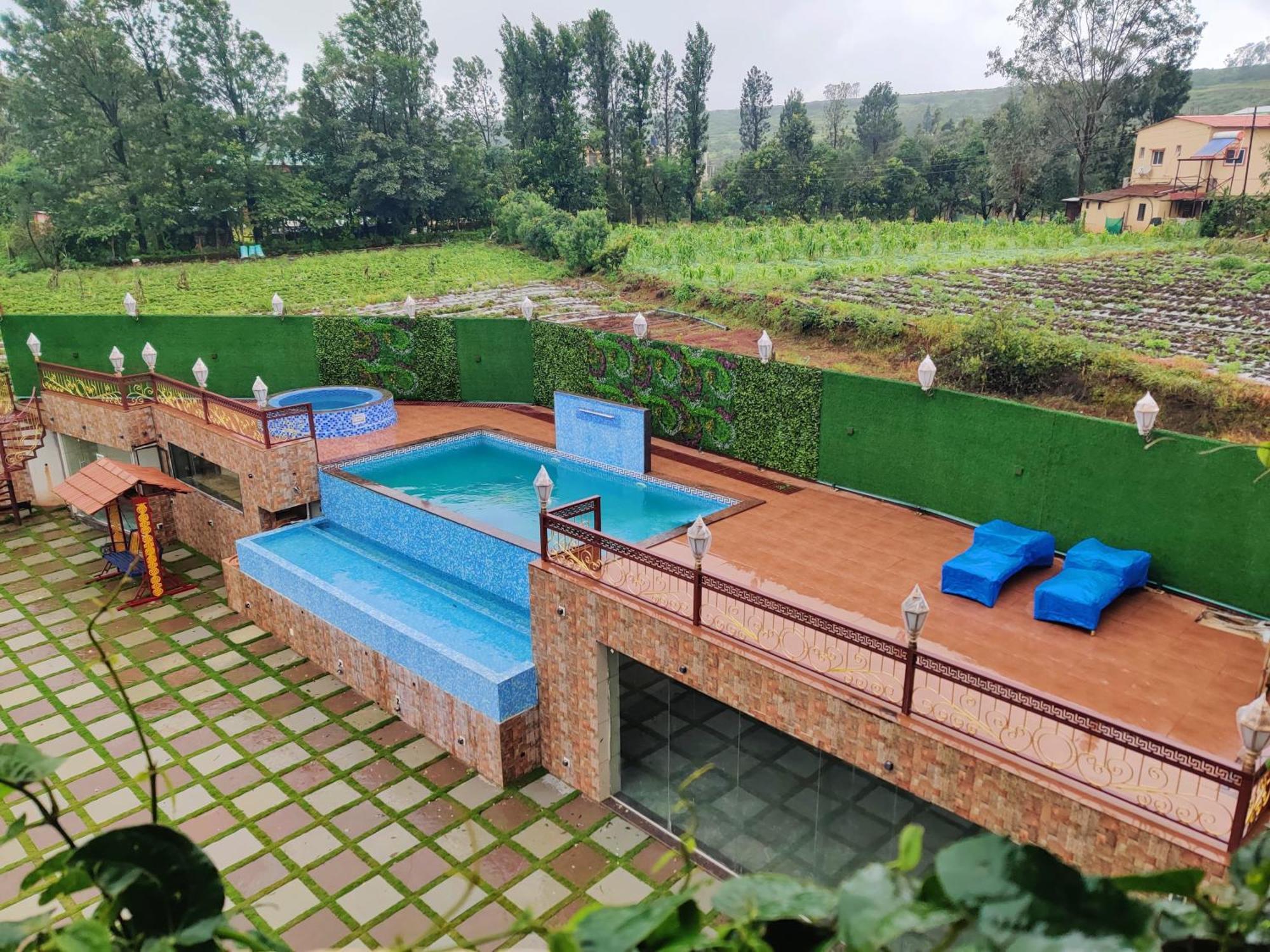 Quinte Hills Residency Villa