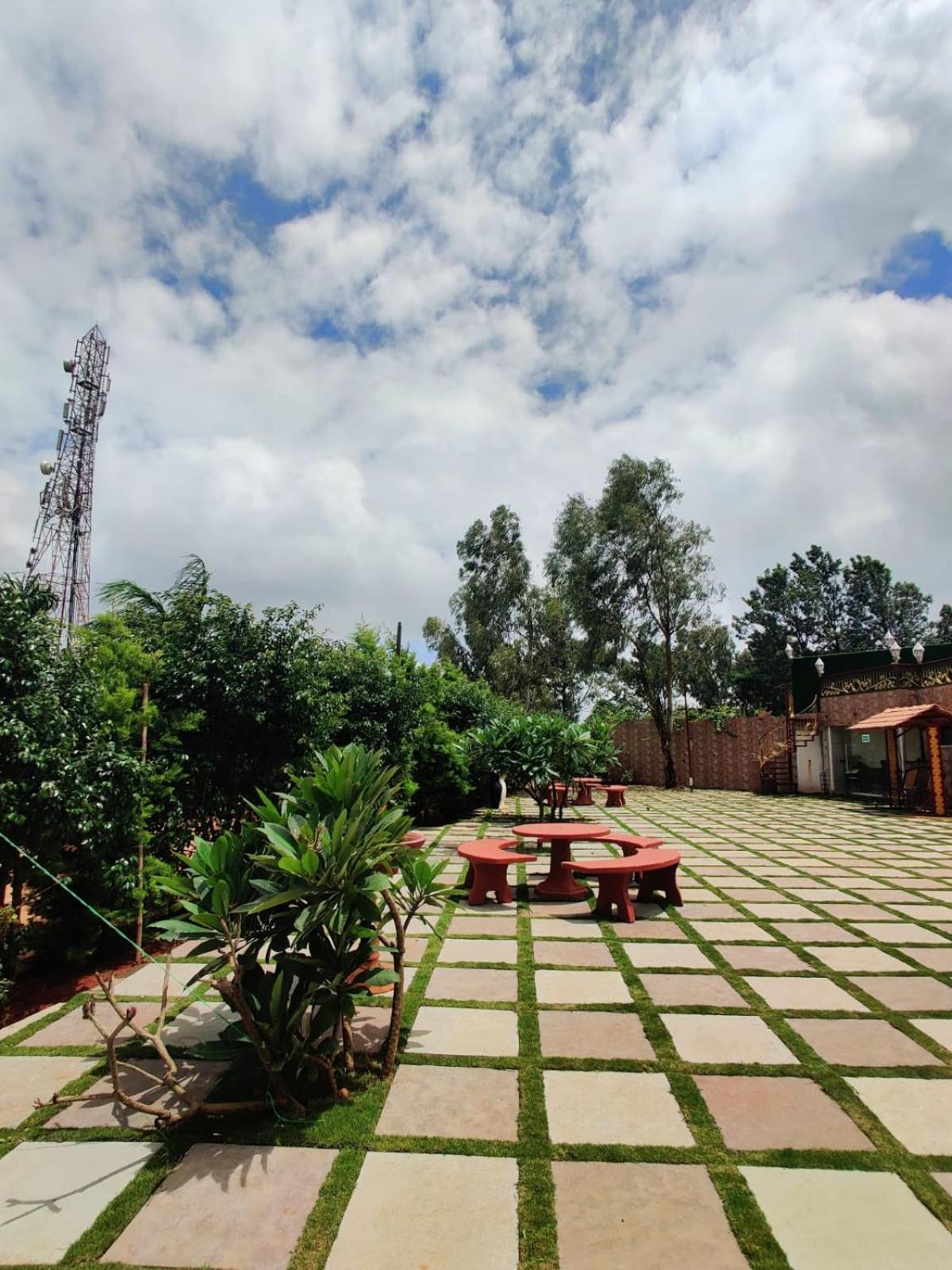 Villa Quinte Hills Residency Panchgani