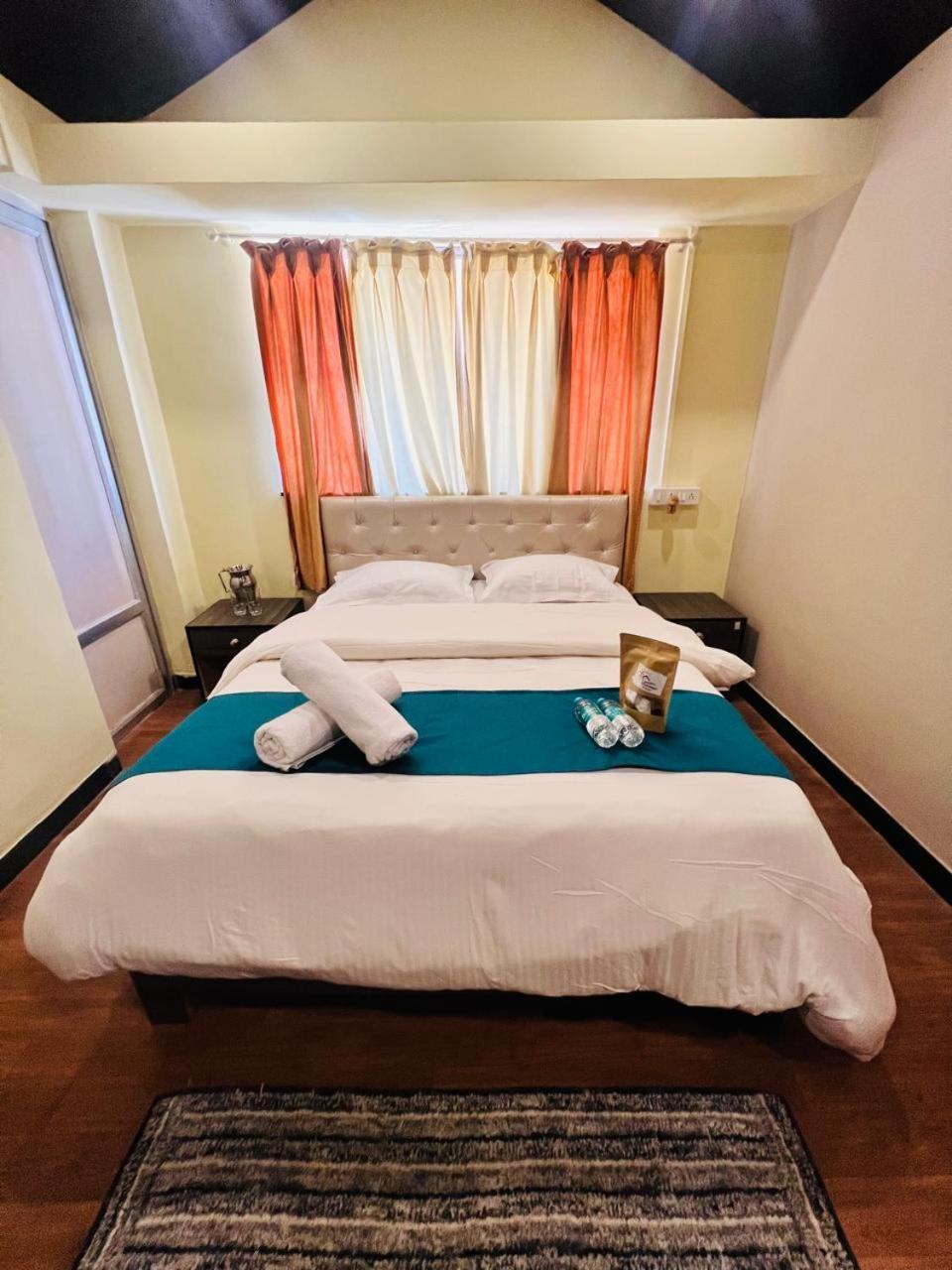 Villa Happy Valley Mahabaleshwar *