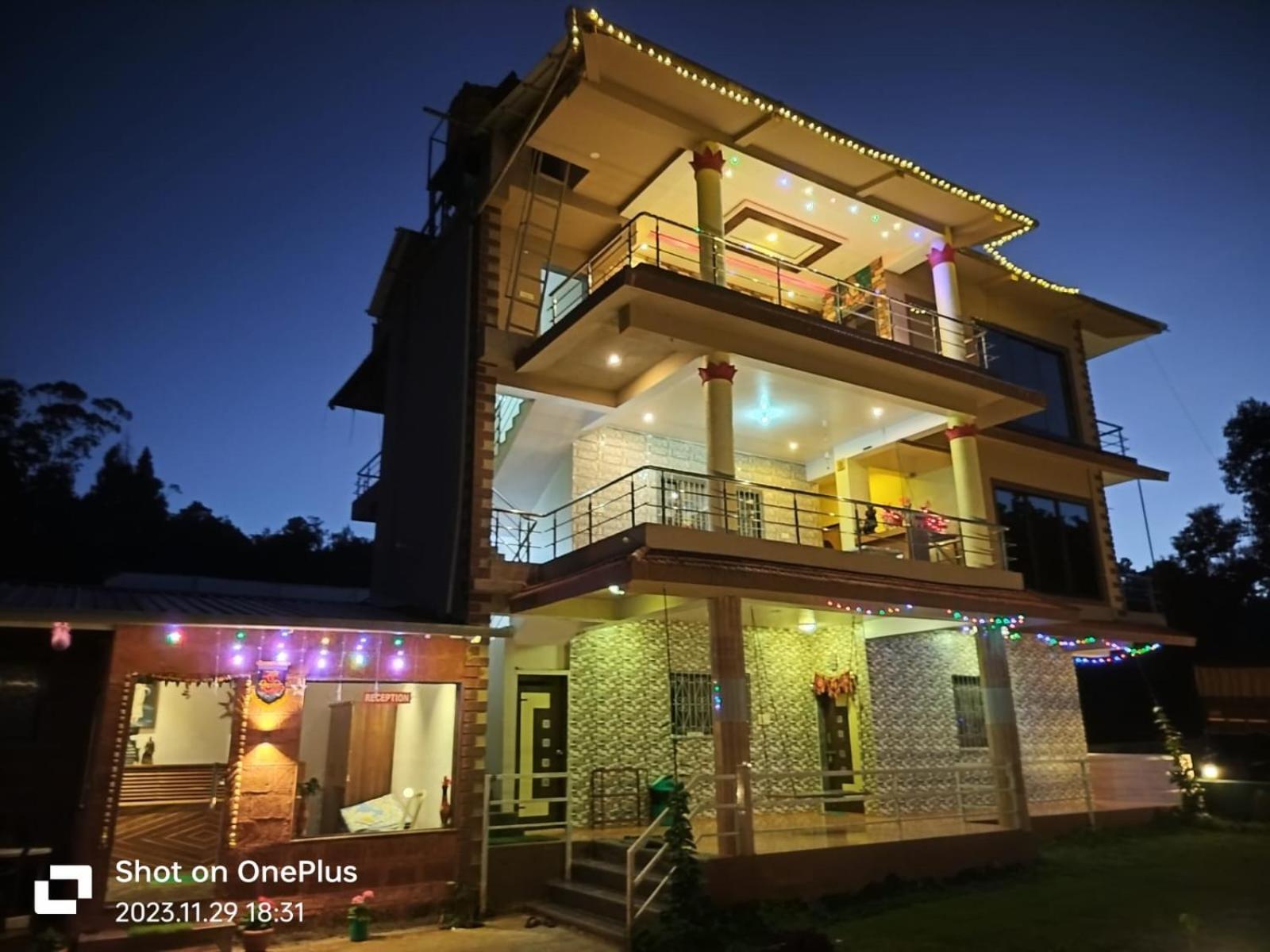 Ram Ganga Hotel 3*