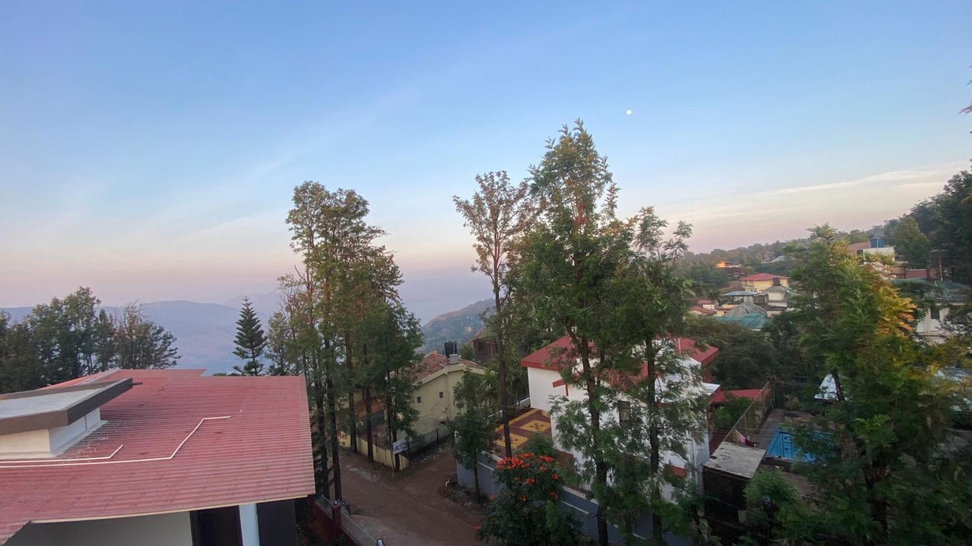 S & S Mahabaleshwar
