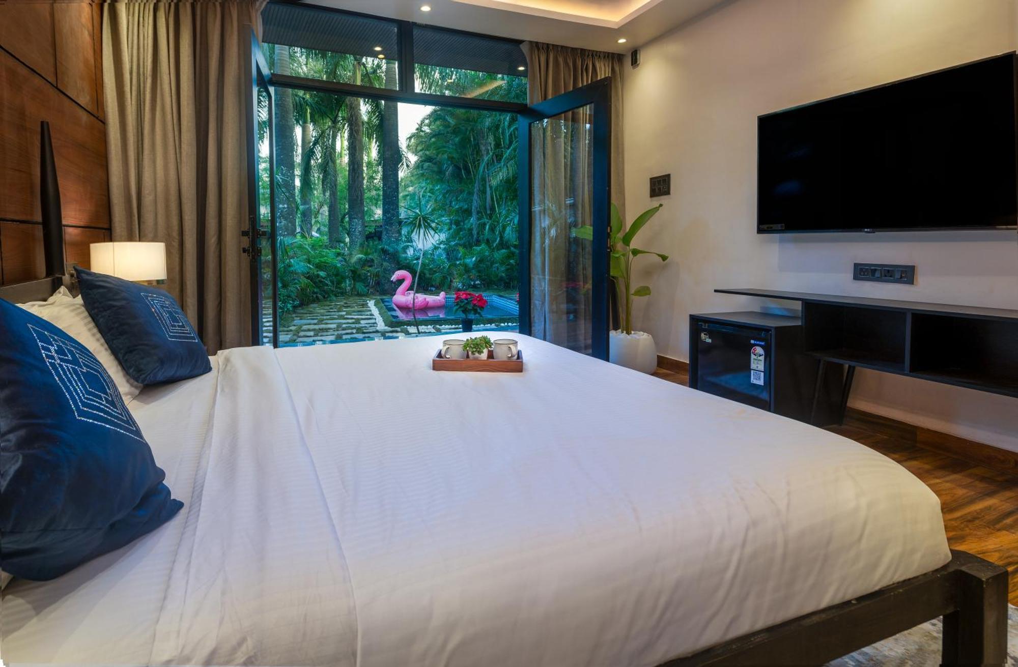 Hotel Pixotell Azzure 4*