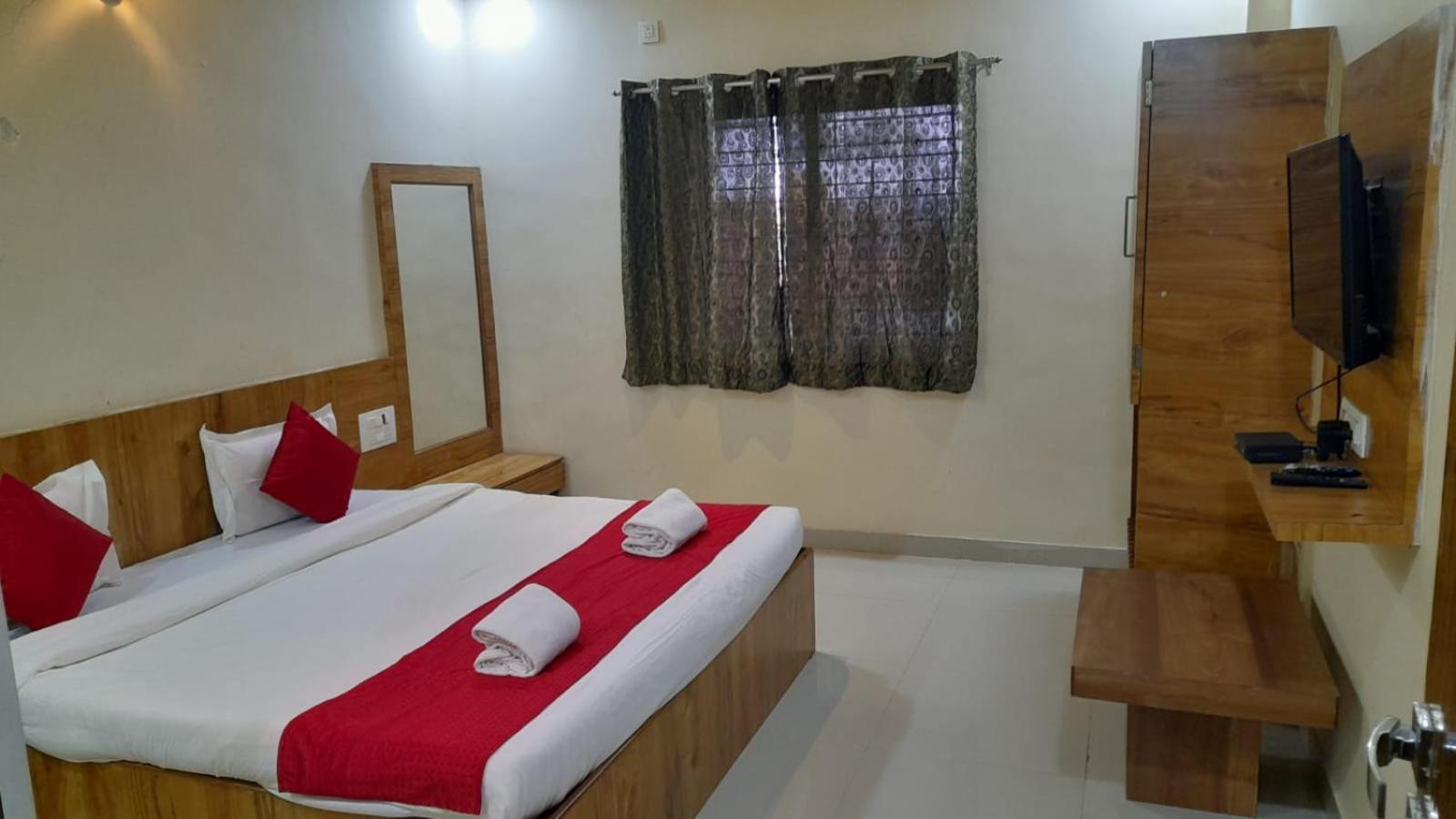 Hotel Adinath Panchgani