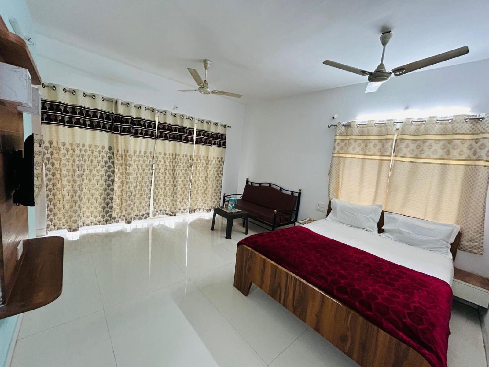 Guest house Samrat