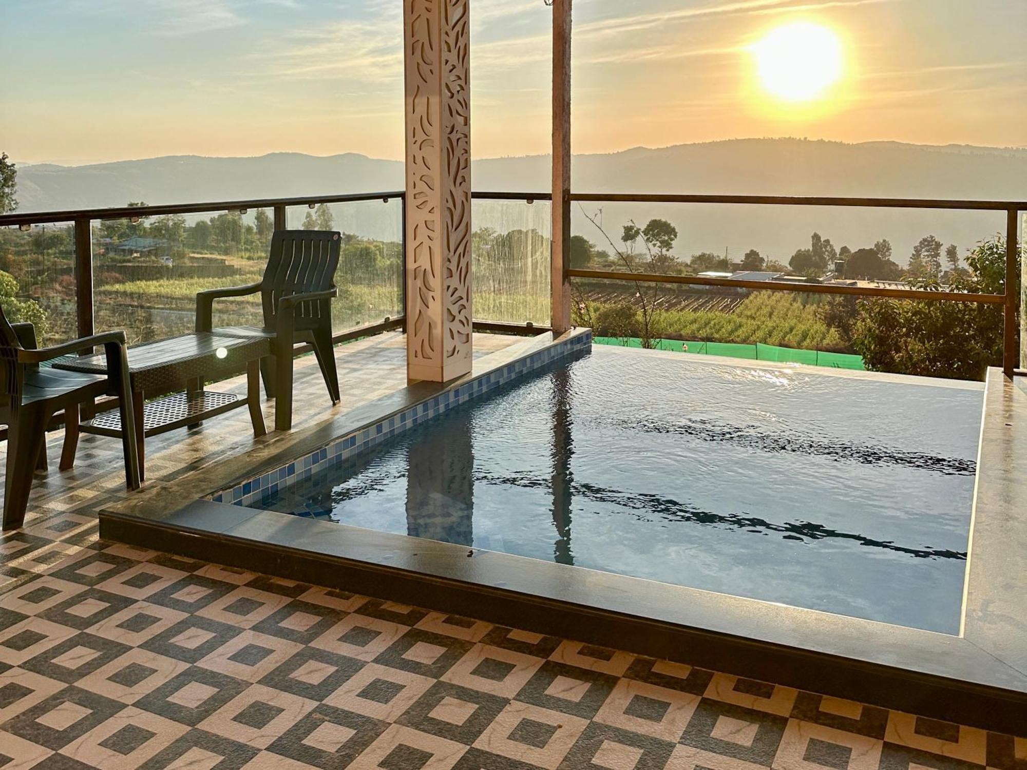 Hollywood Palace Panchgani