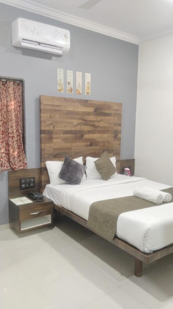 Om Palace Panchgani