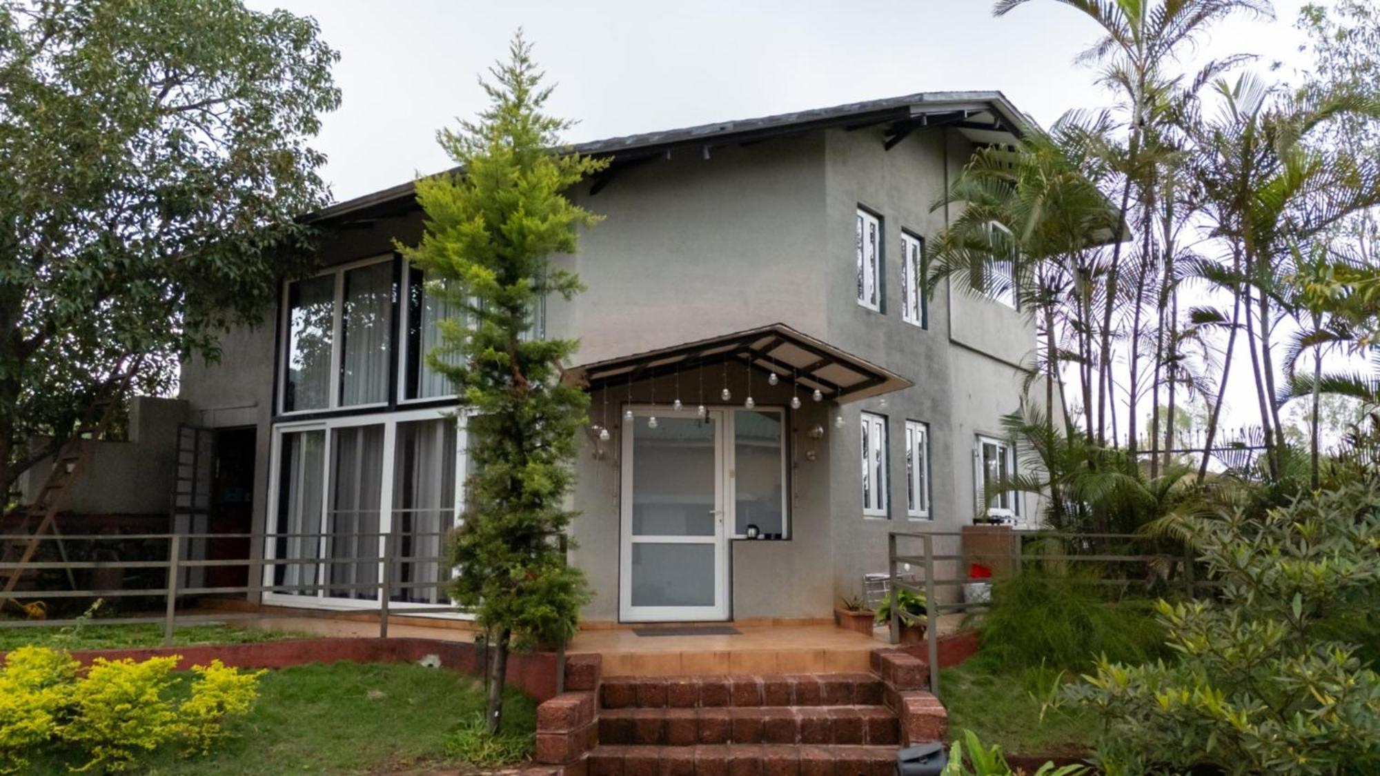 Mdk Farms Hotel