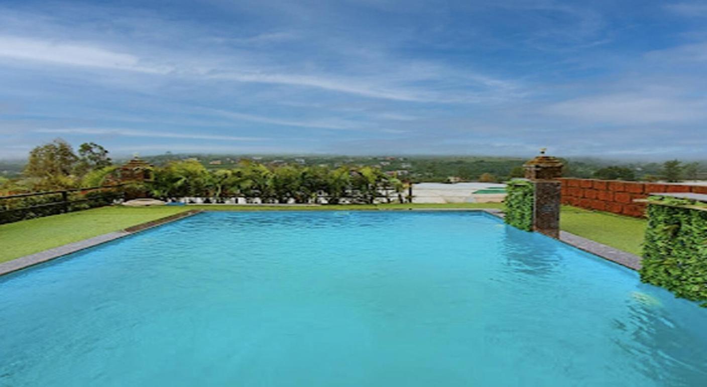 Holiday home Shivanya Palace- A Purple Mansion 7bhk *