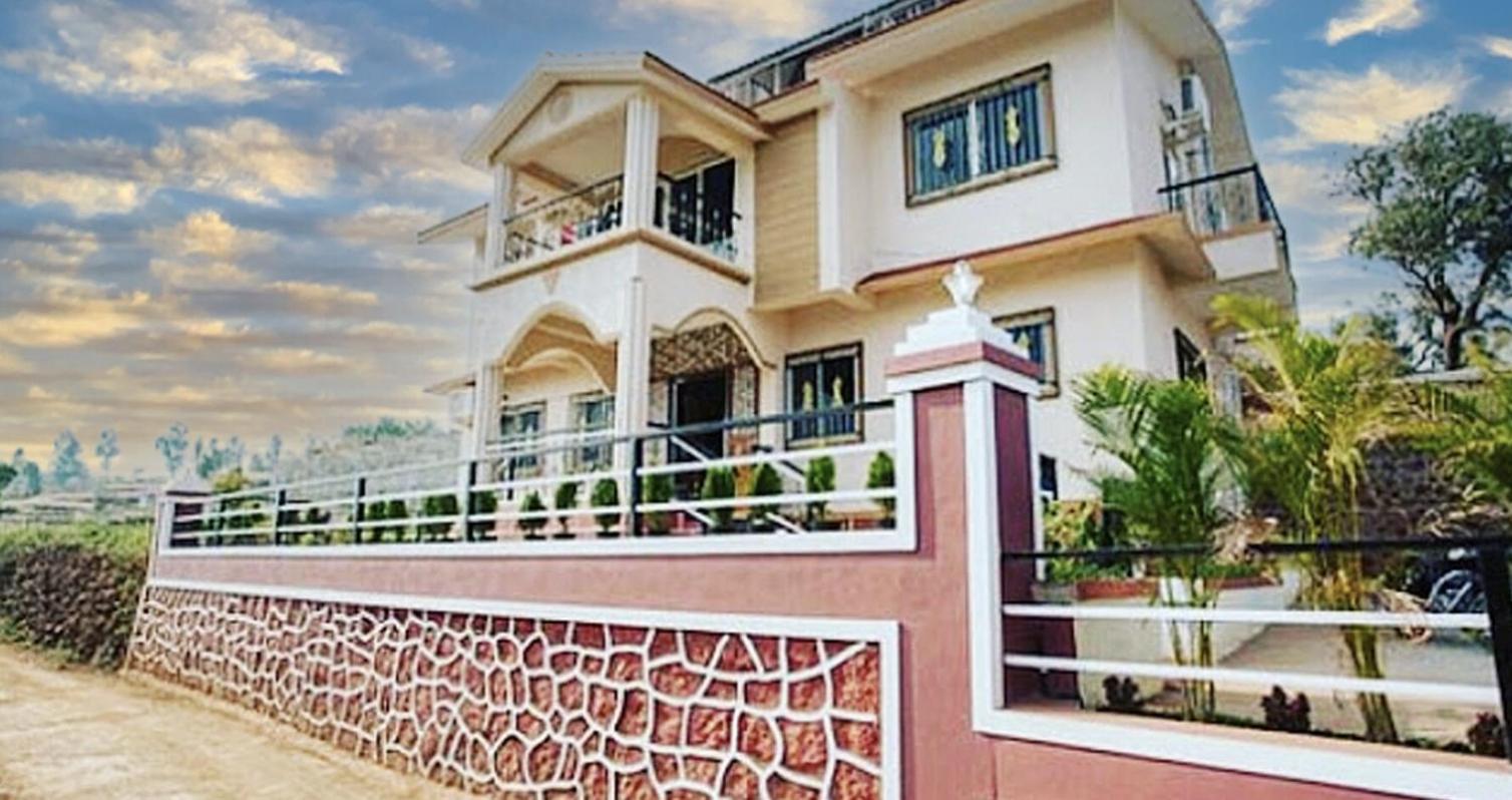 Shivanya Palace- A Purple Mansion 7bhk * Panchgani