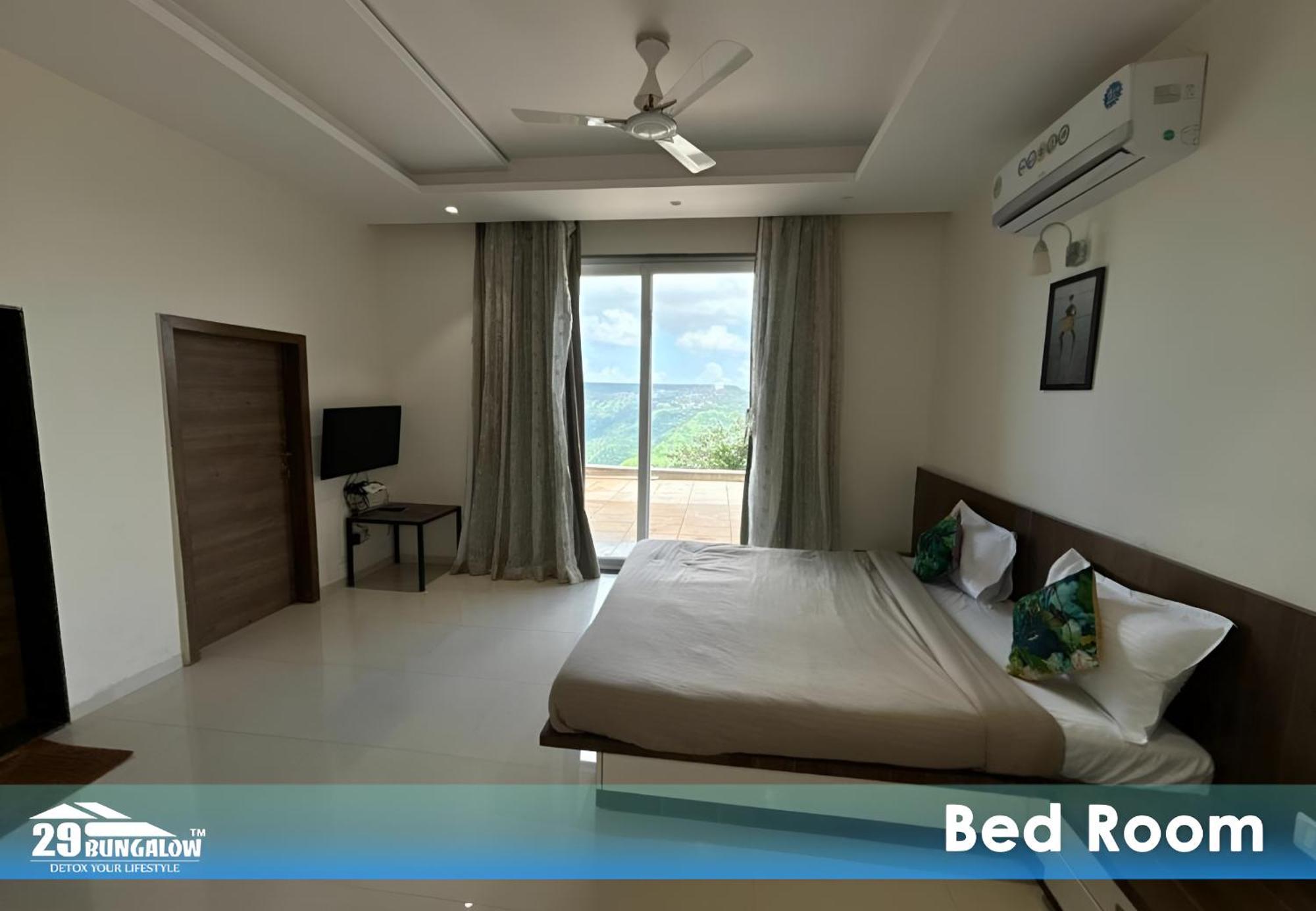Hotel Hillview By 29 3*