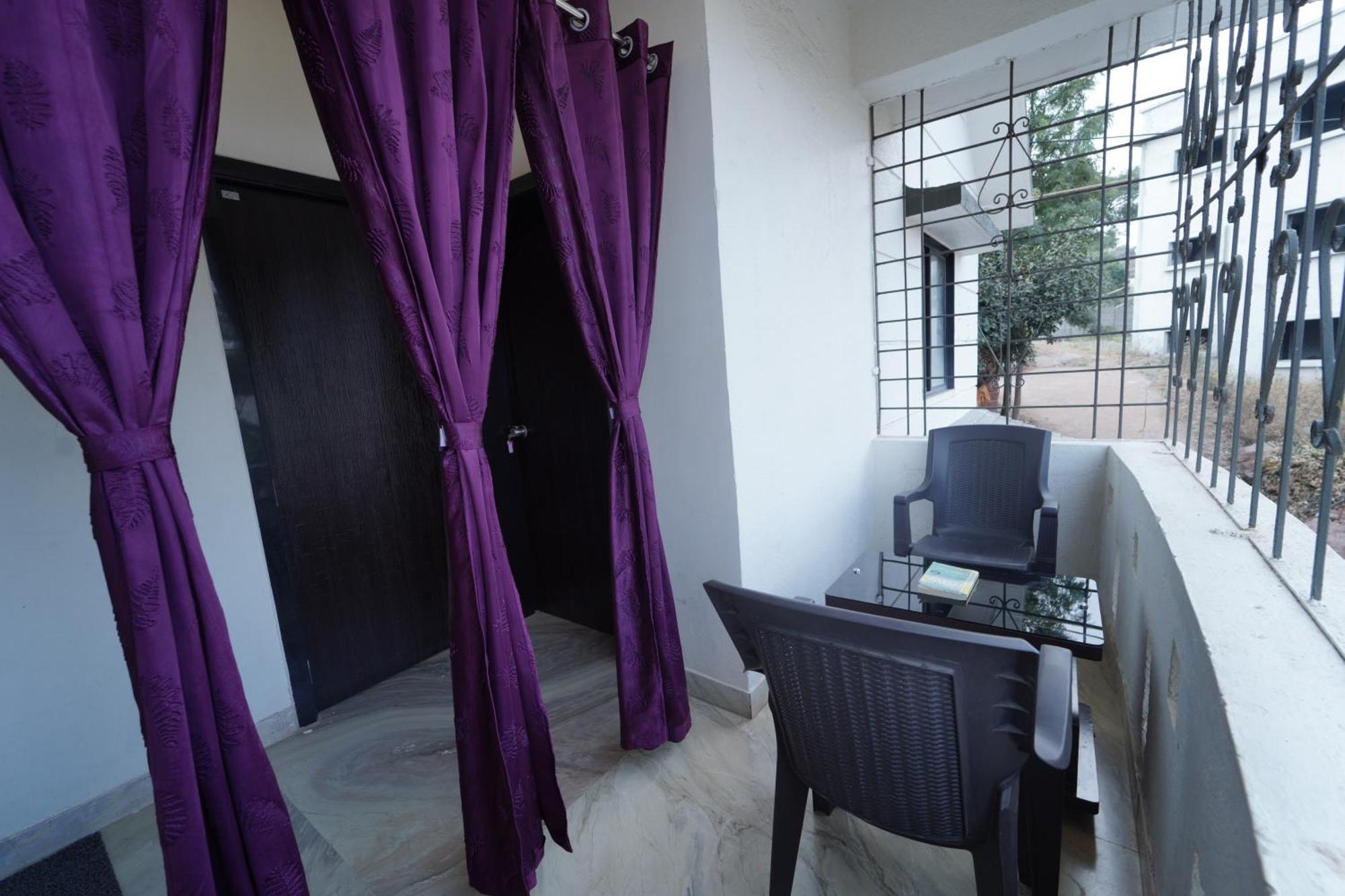 Hotel Village 3*