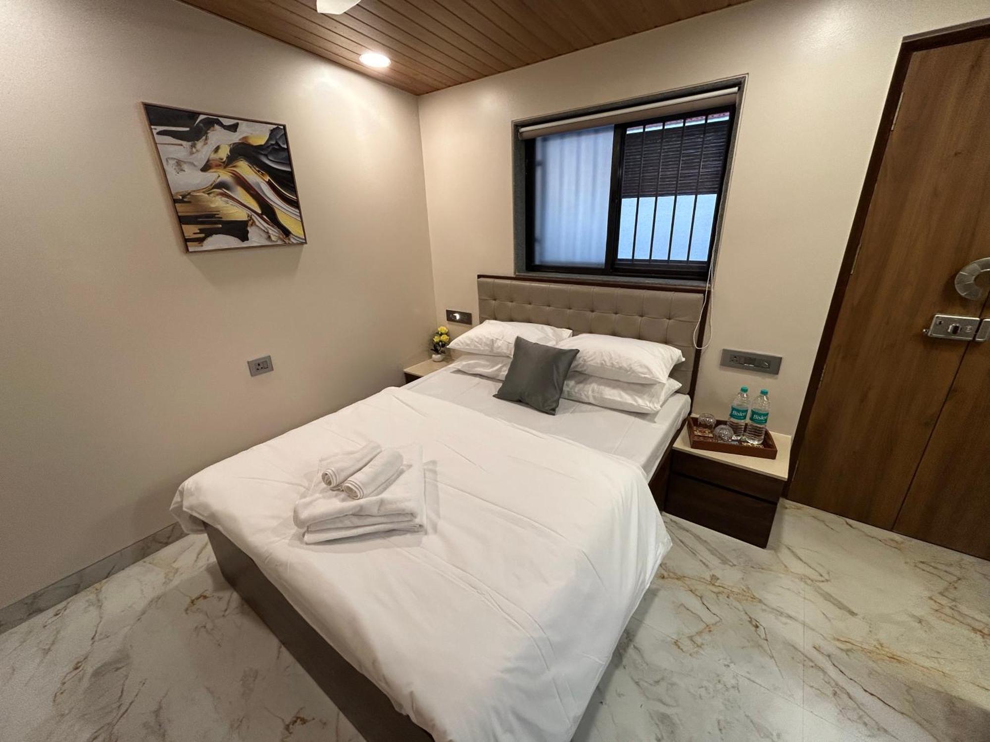 Al Barakah 5 Bhk Private Swimming Pool
