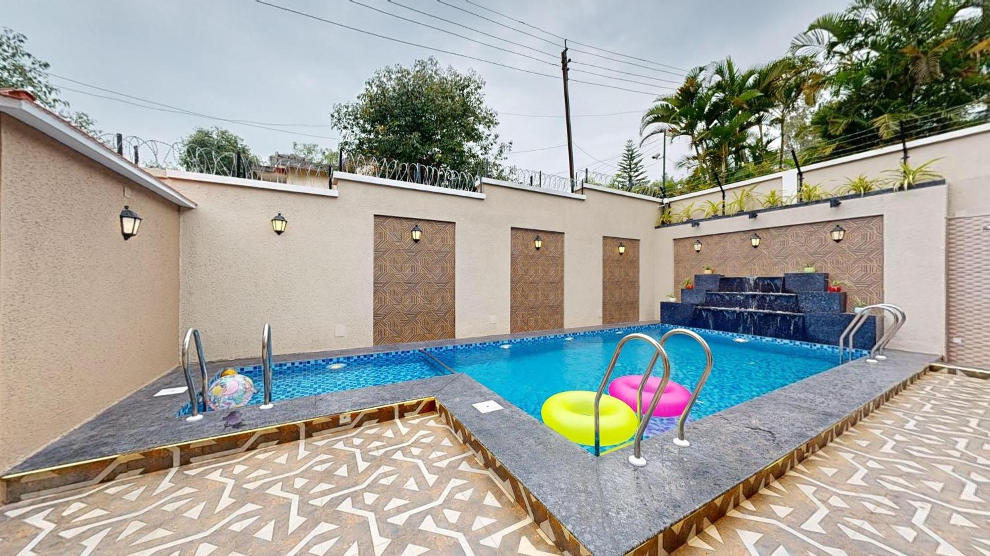 Al Barakah 5 Bhk Private Swimming Pool Villa