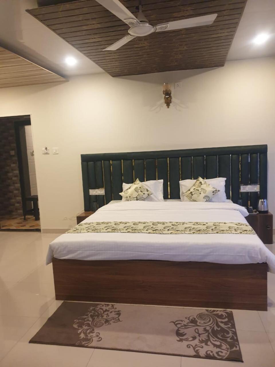 Triveni Horizon 4 Bedroom Villa Panchgani