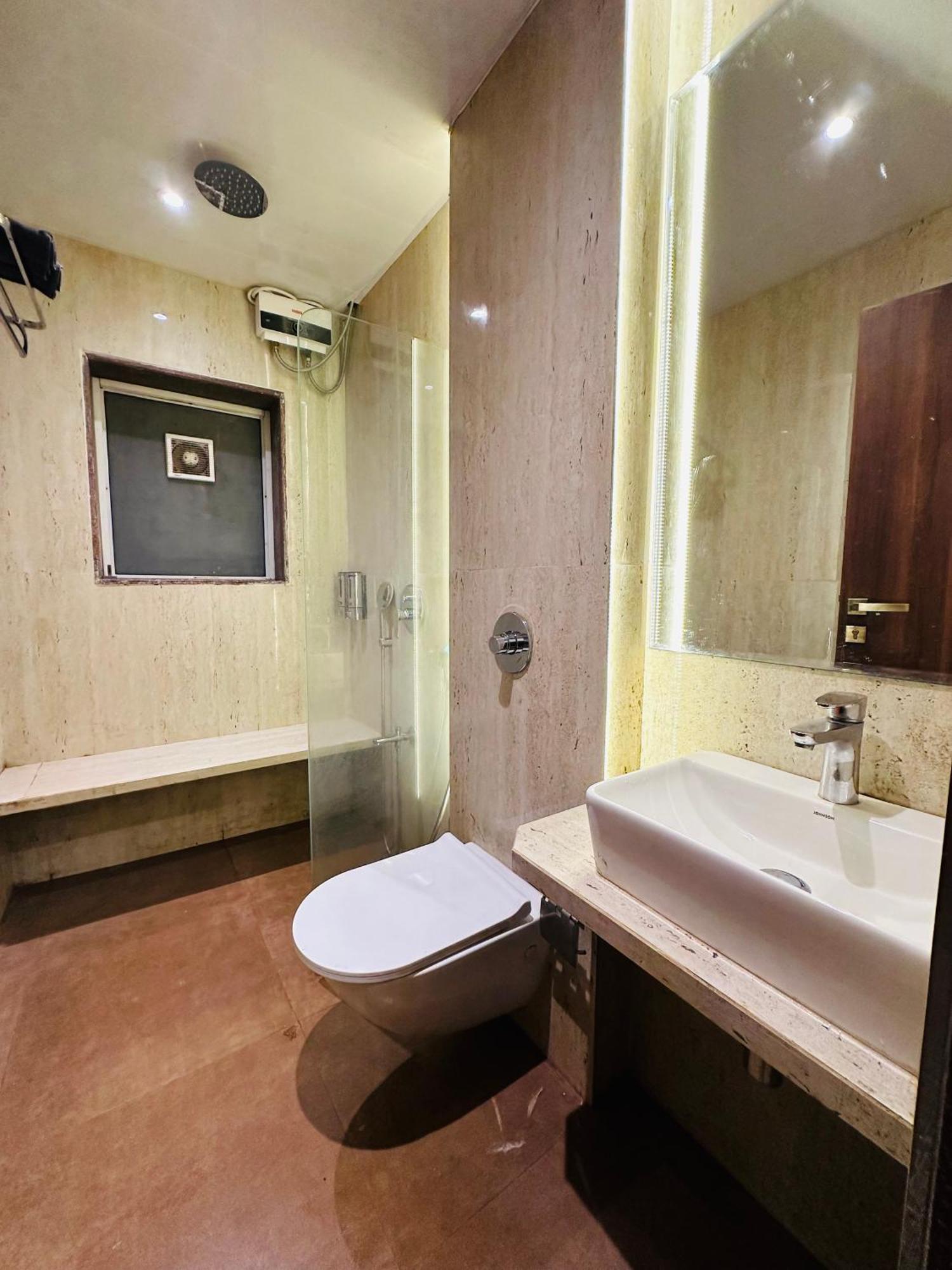 Villa Lifeline Villas - Mirage Valley View Luxurious Villa With Table Land View Panchgani