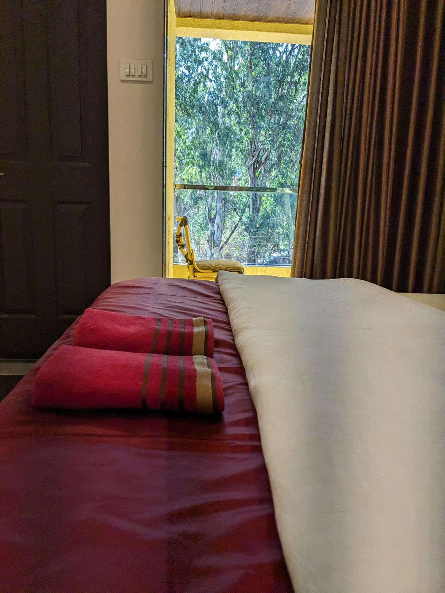 And Samarth Palace Hotel Panchgani