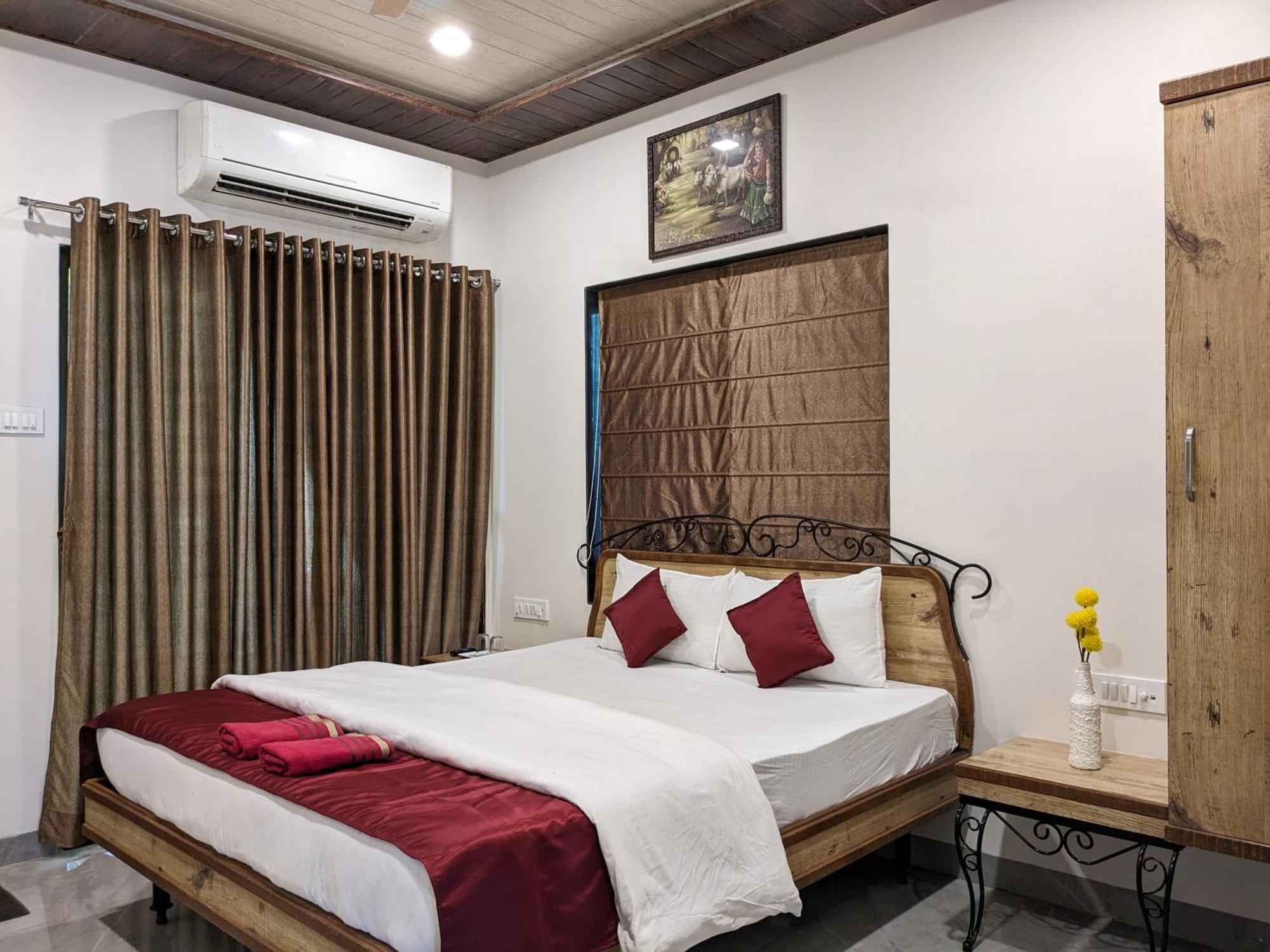And Samarth Palace Hotel 3*