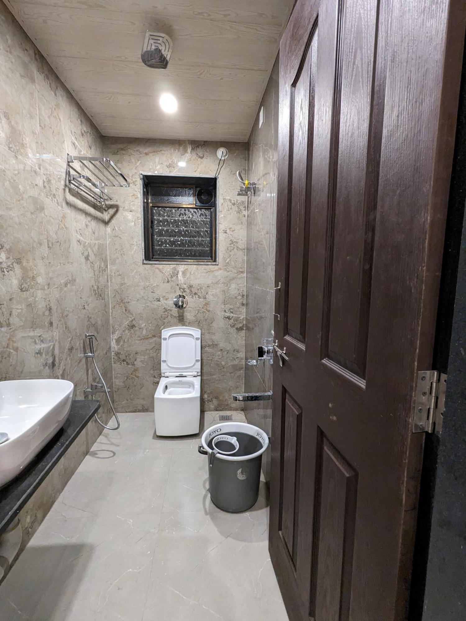And Samarth Palace 3* Panchgani
