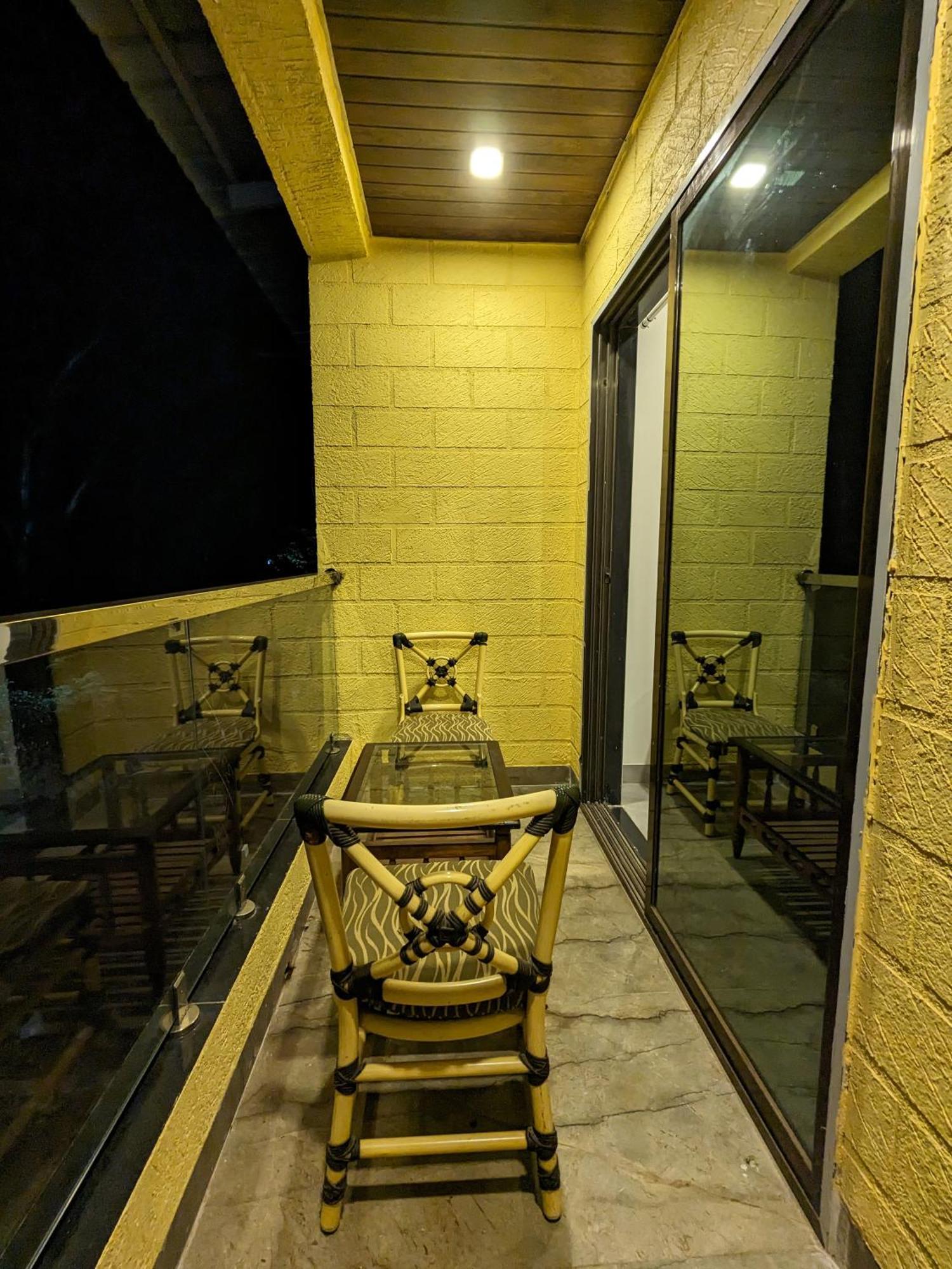 Hotel And Samarth Palace 3*