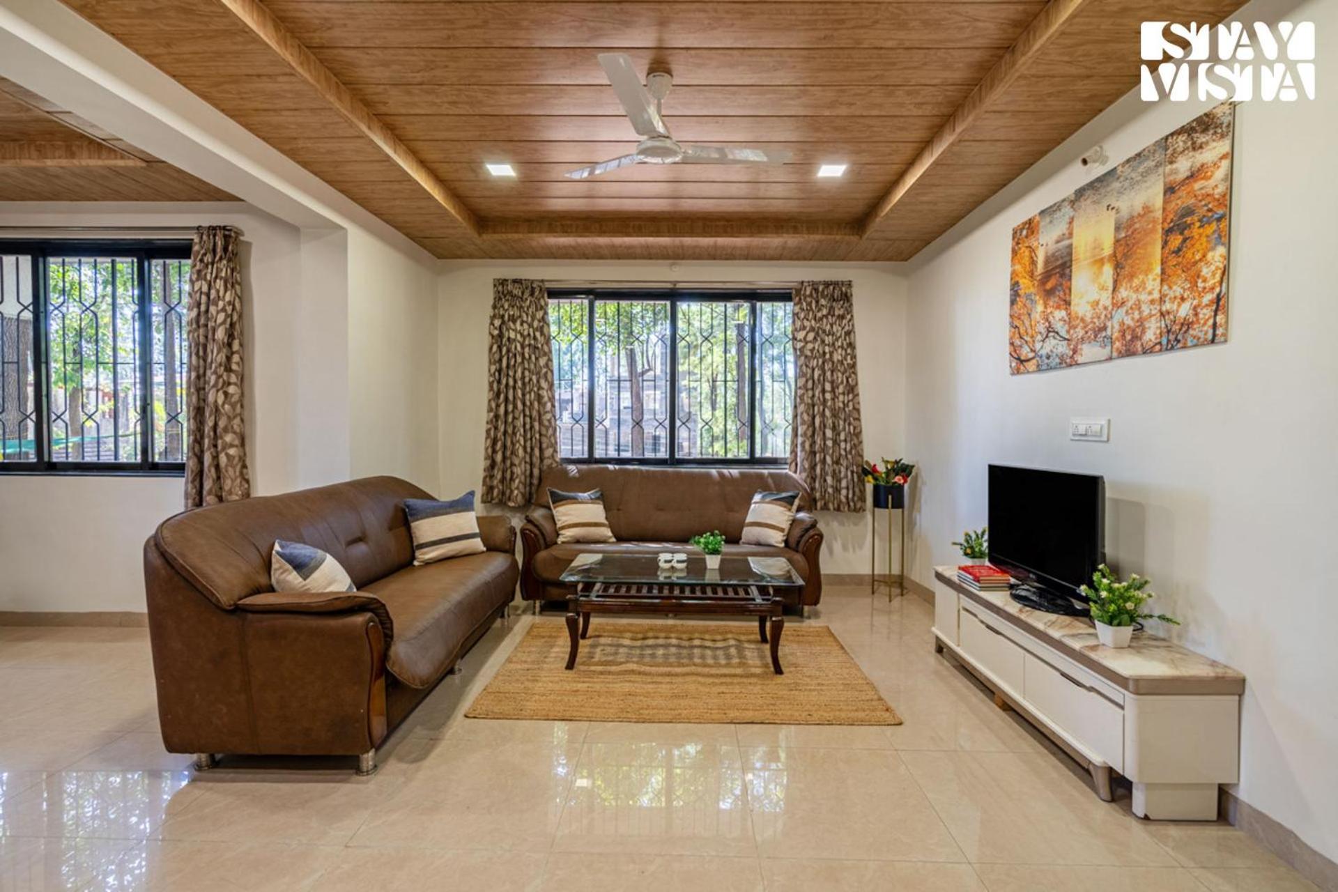 Stayvista At Mars Haven - Pool, Wifi Panchgani