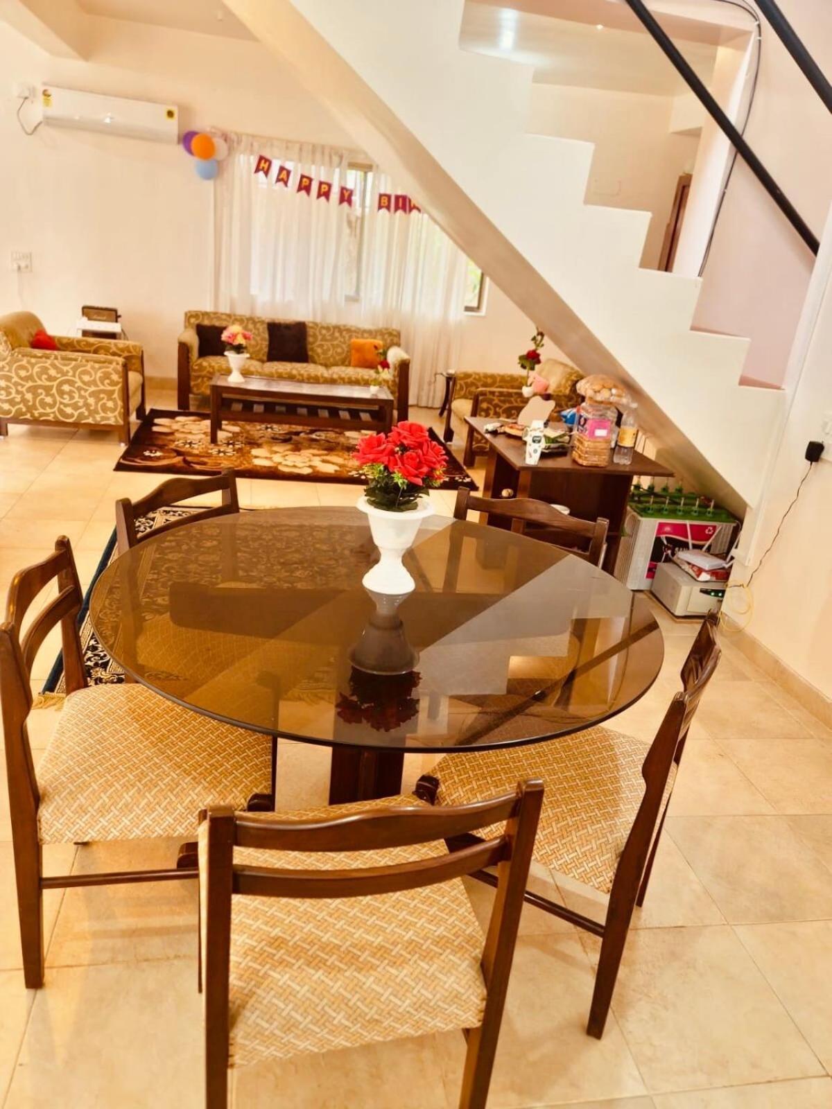 Dwarka By Nature Sweet Homes Villa *